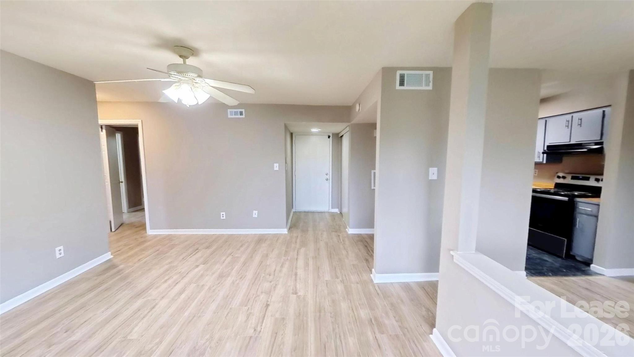 11139 Harrowfield Road Property Photo 3