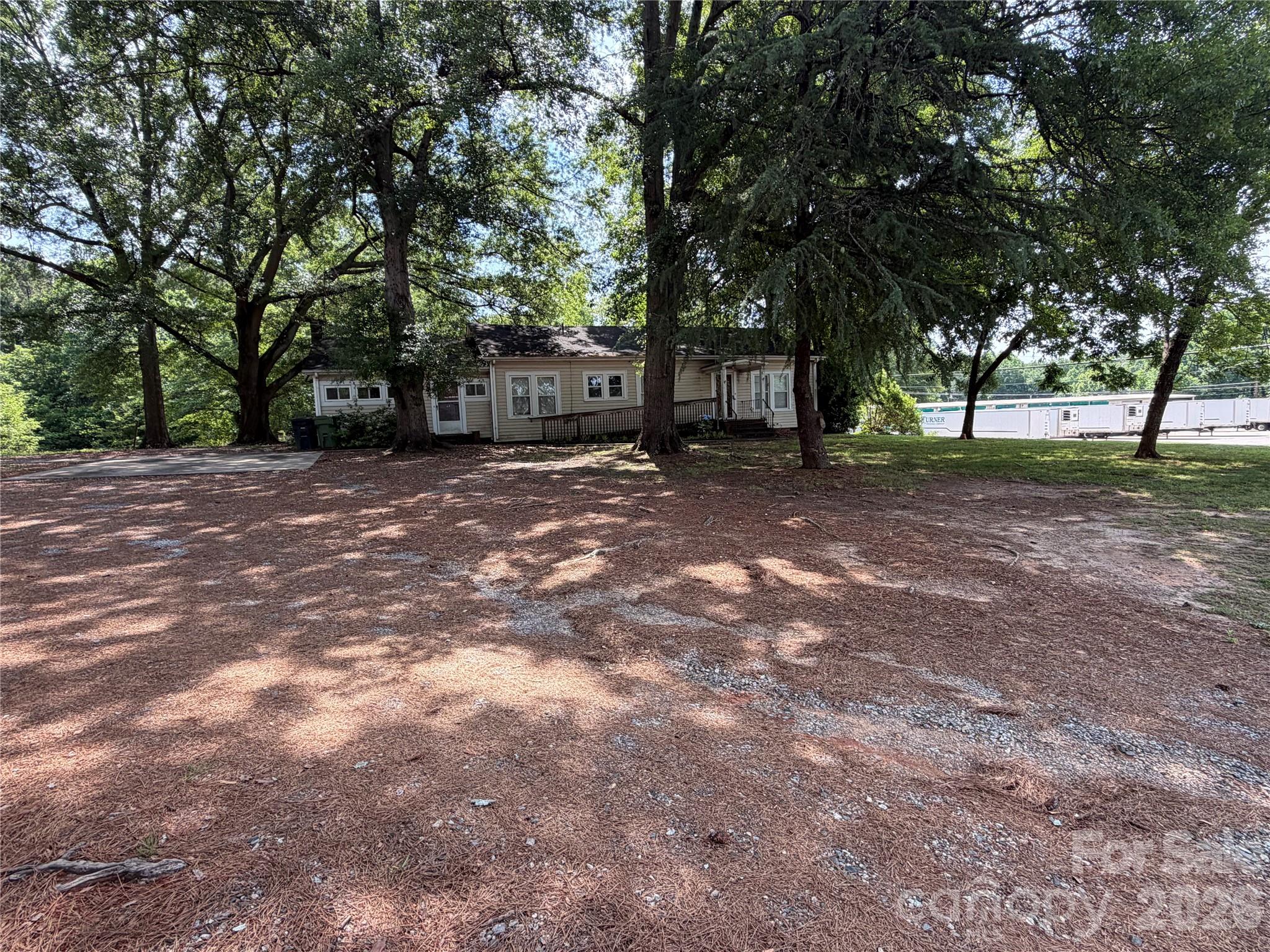 108 Fairview Street Property Photo 3
