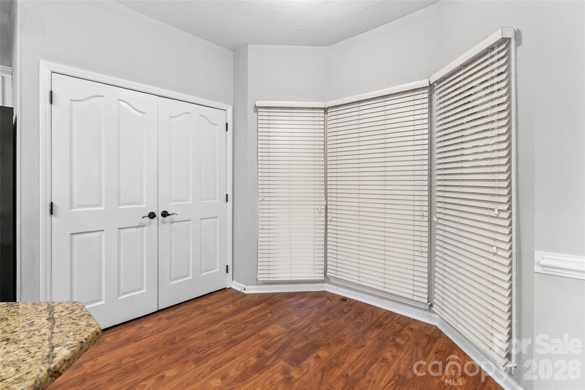 2001 Colony Hill Drive Property Photo 10