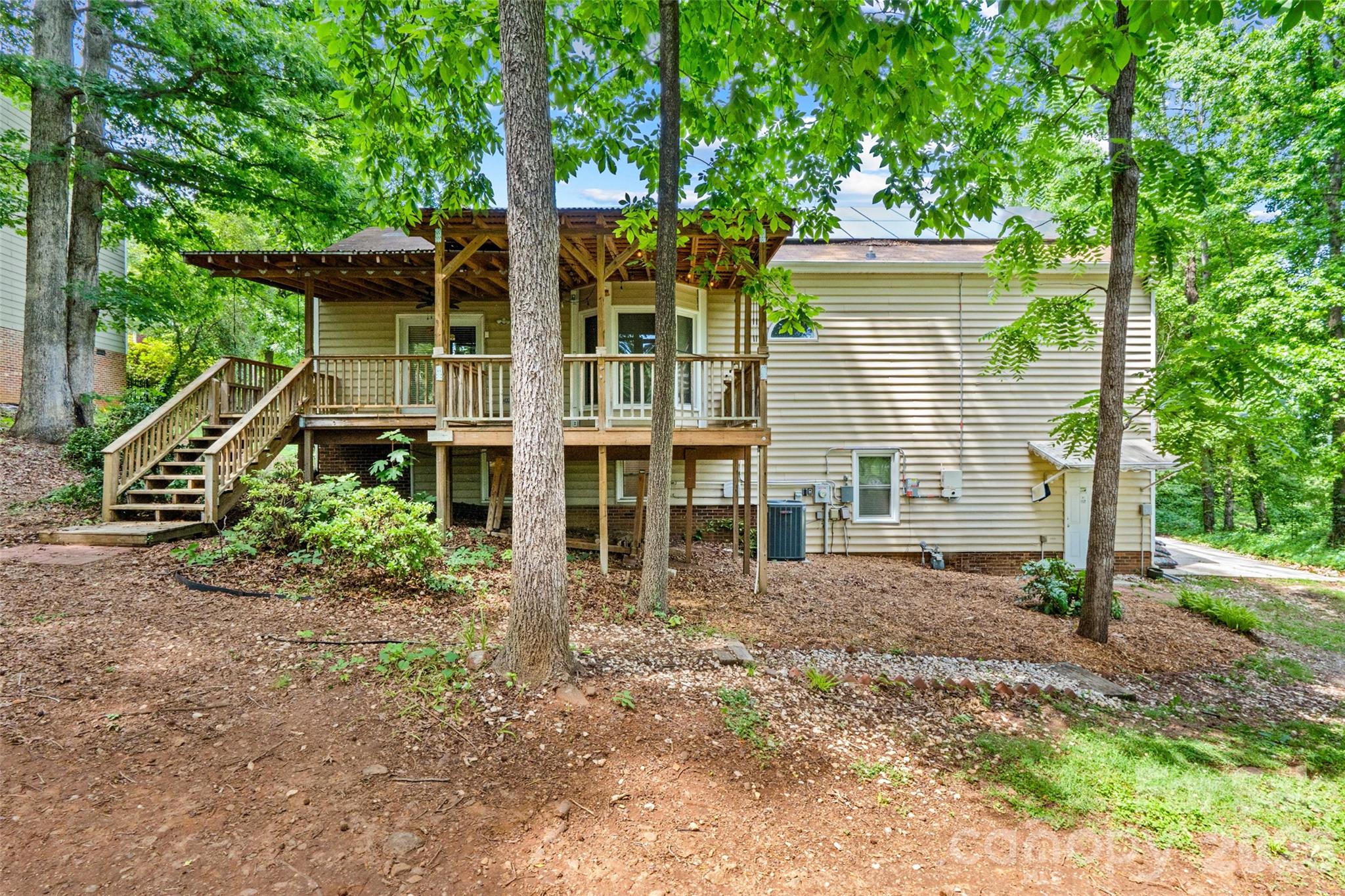 2001 Colony Hill Drive Property Photo 39