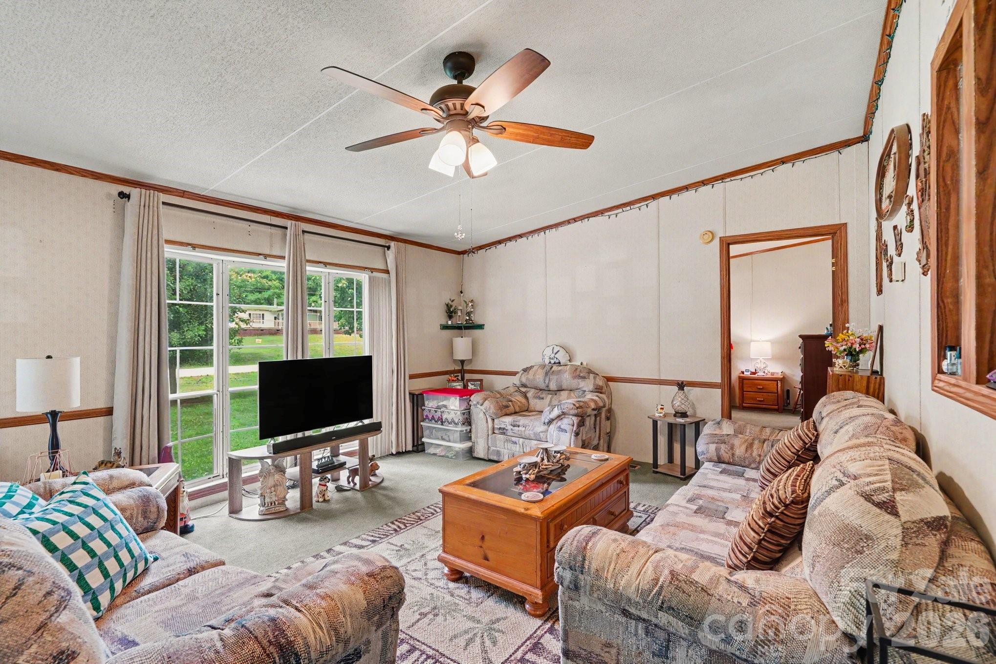 4665 Blade Run Road Property Photo 5