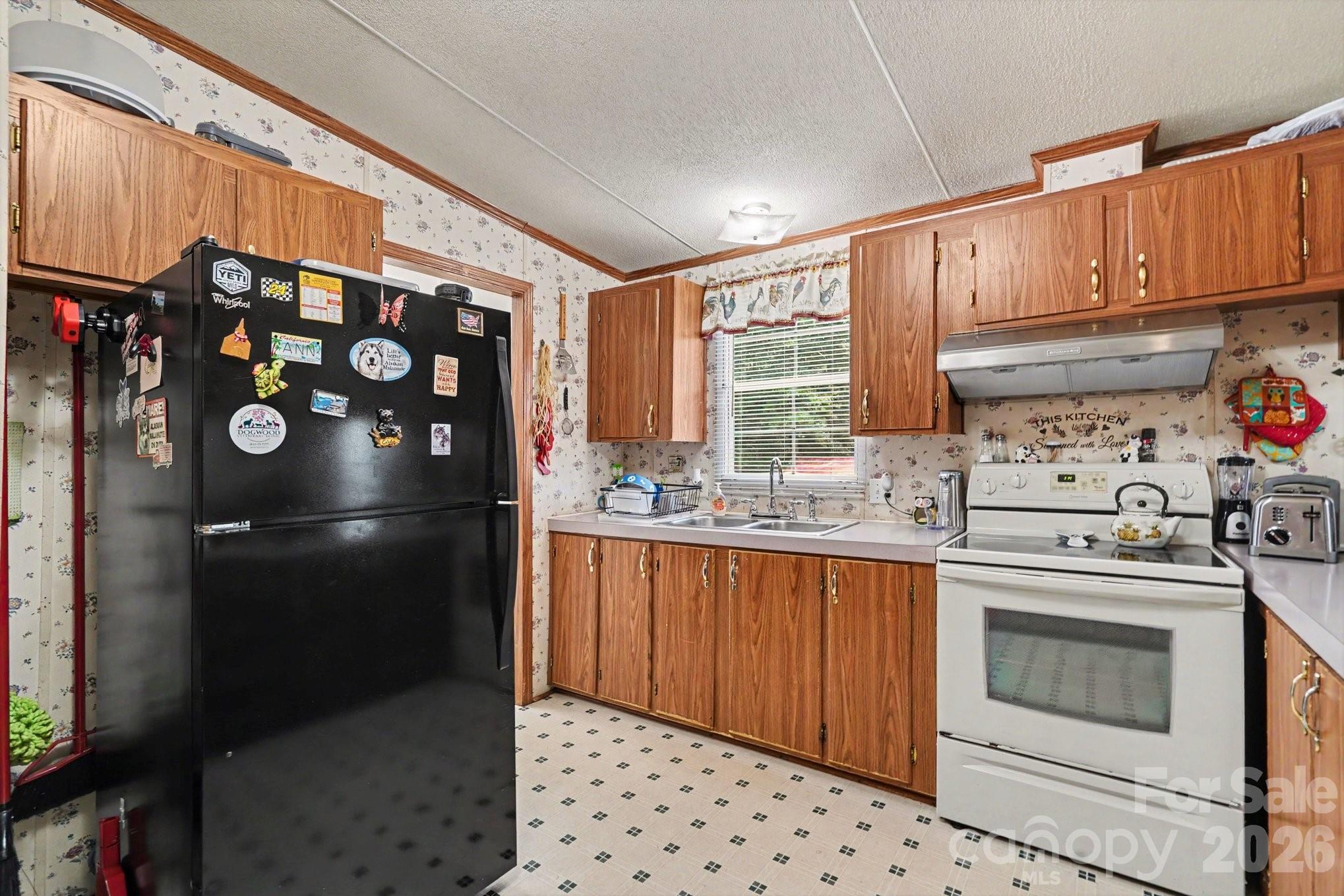 4665 Blade Run Road Property Photo 8