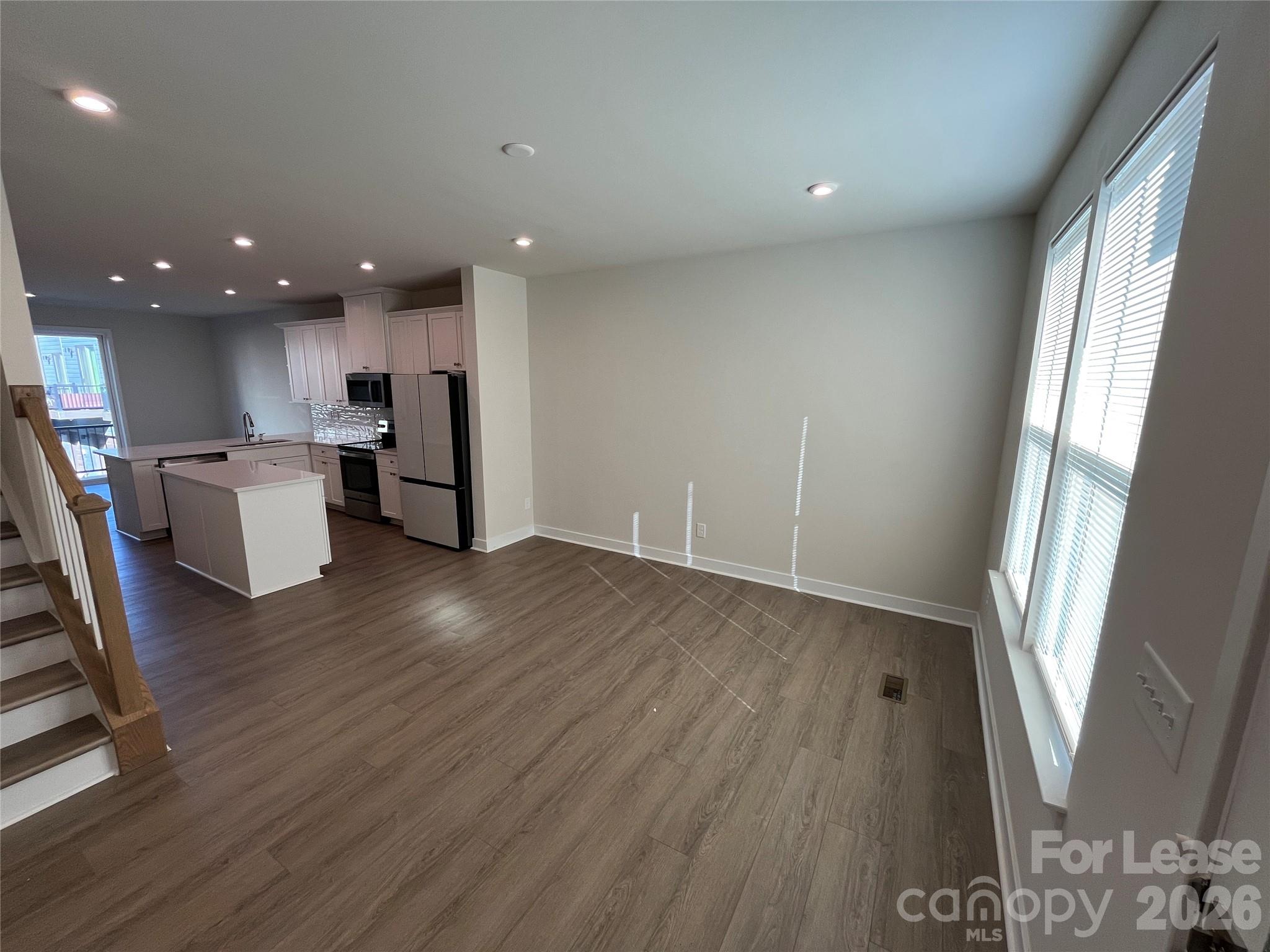 4730 Chastain Avenue Property Photo 5