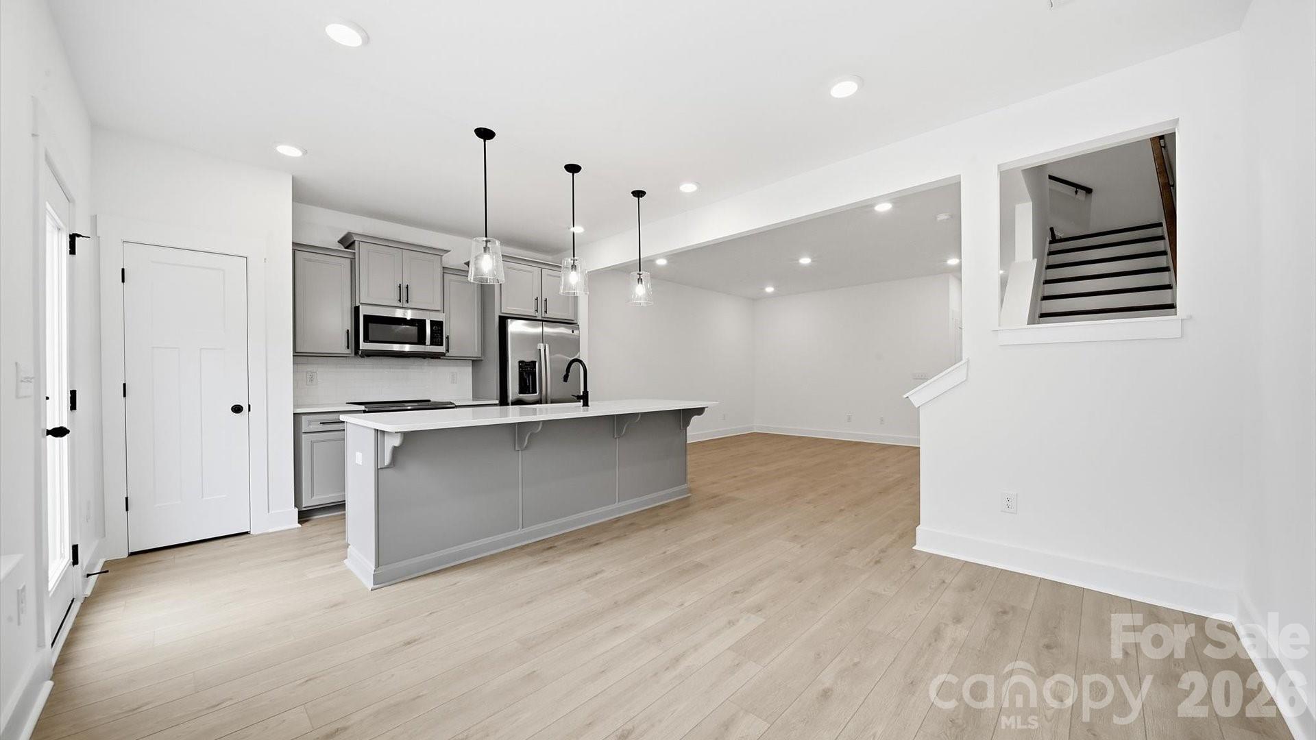 77 Moon Haven Way Property Photo 3