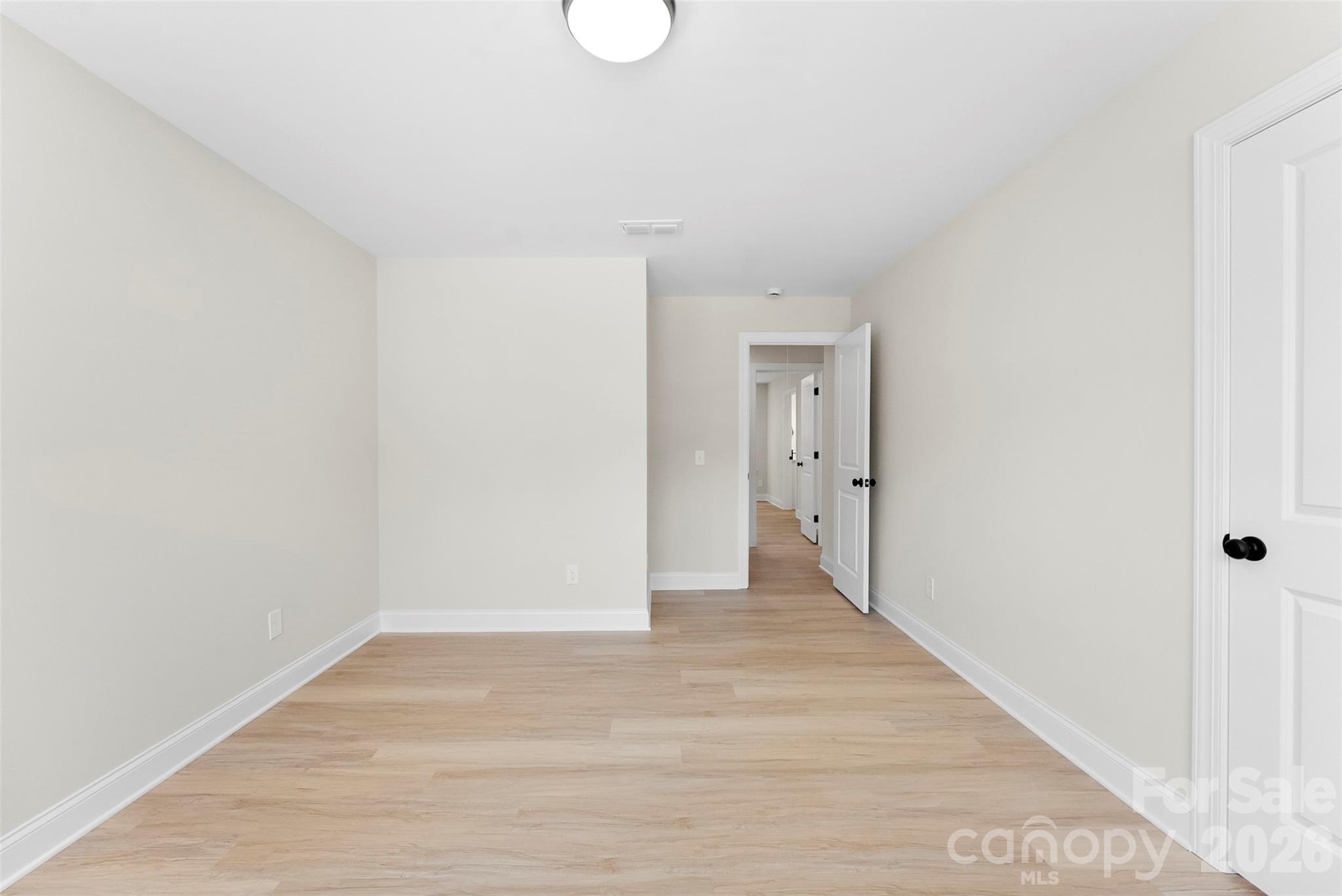 2100 Congress Court Property Photo 32