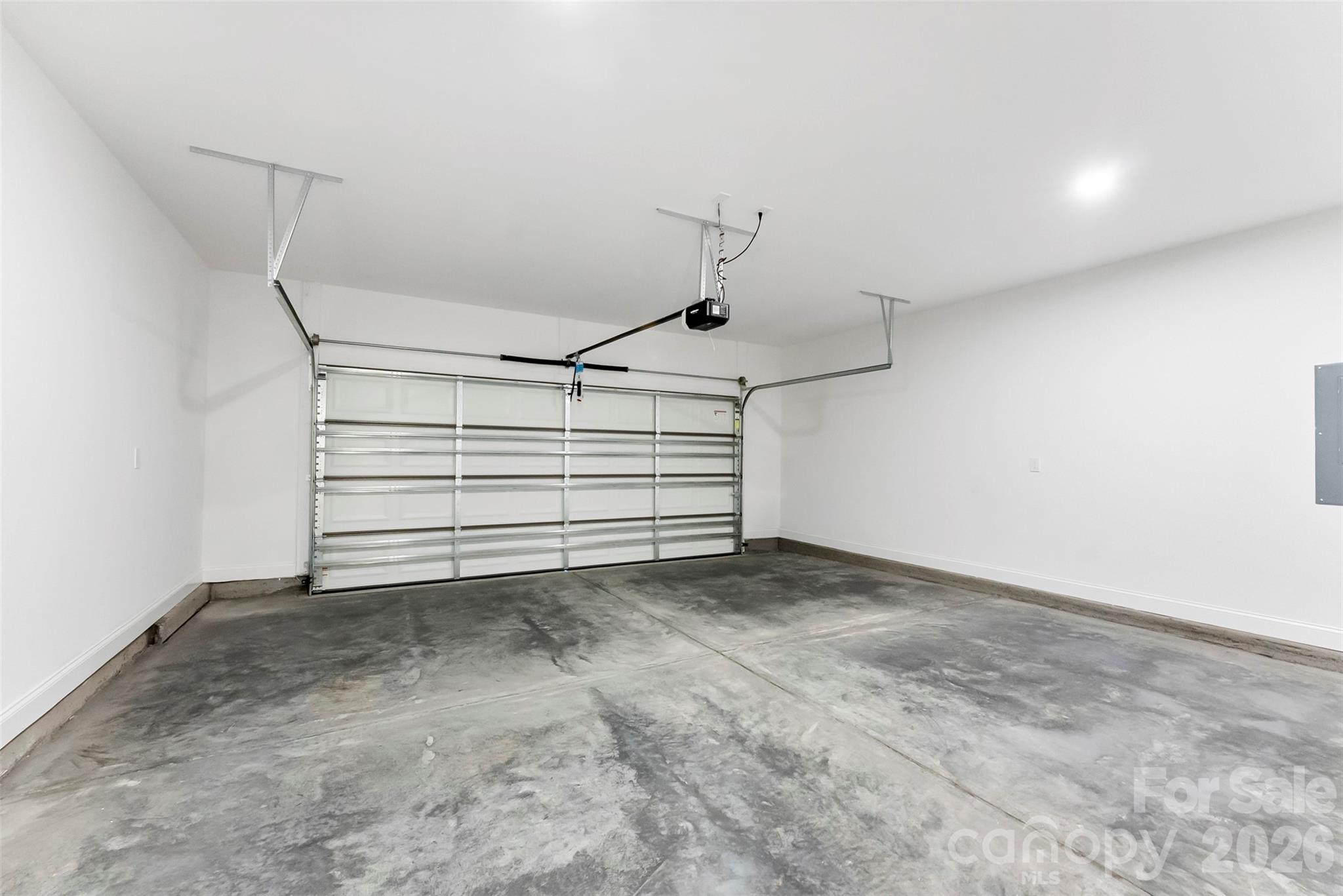 2100 Congress Court Property Photo 37