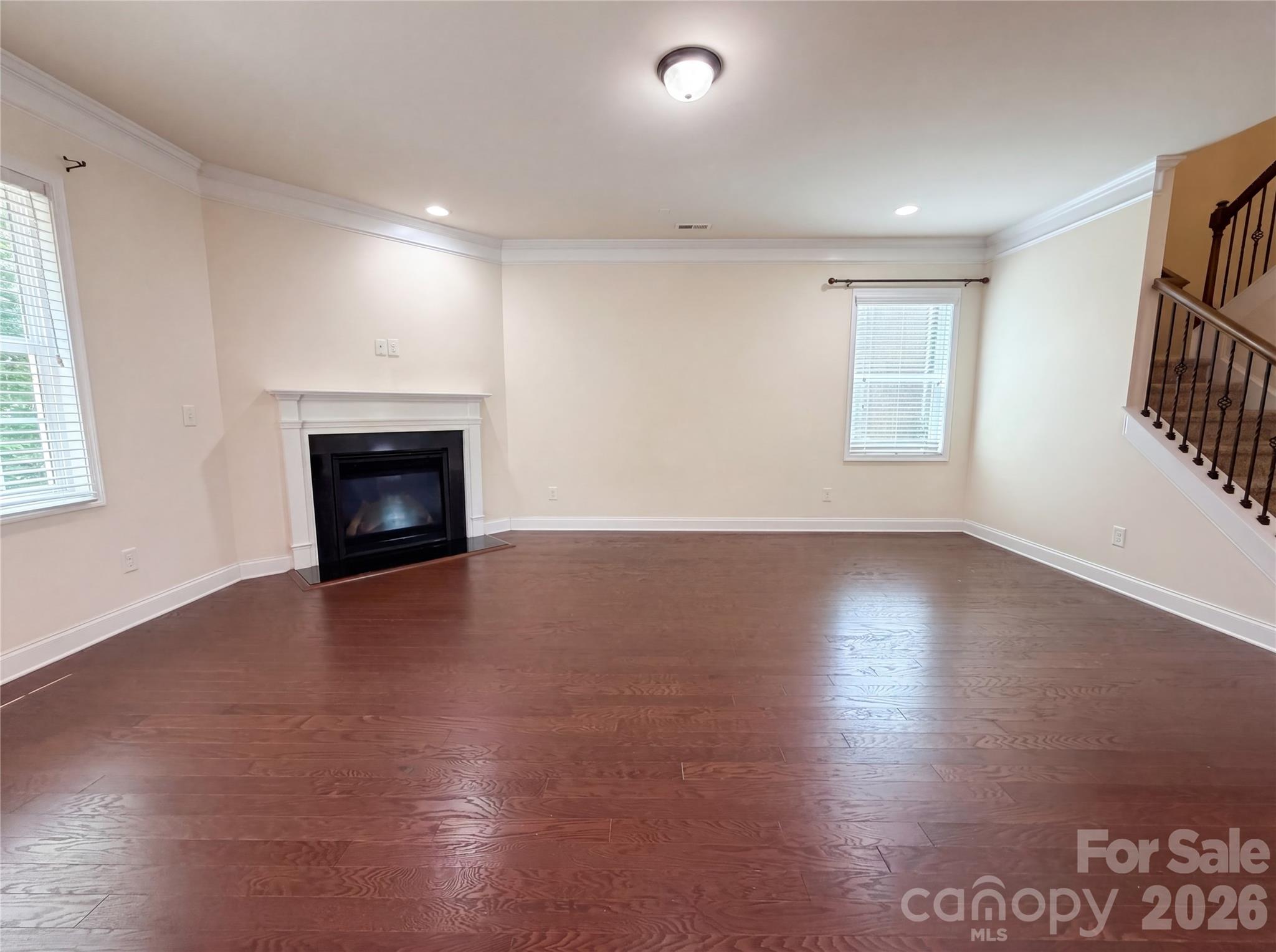 2115 Eskridge Terrace Property Photo 9