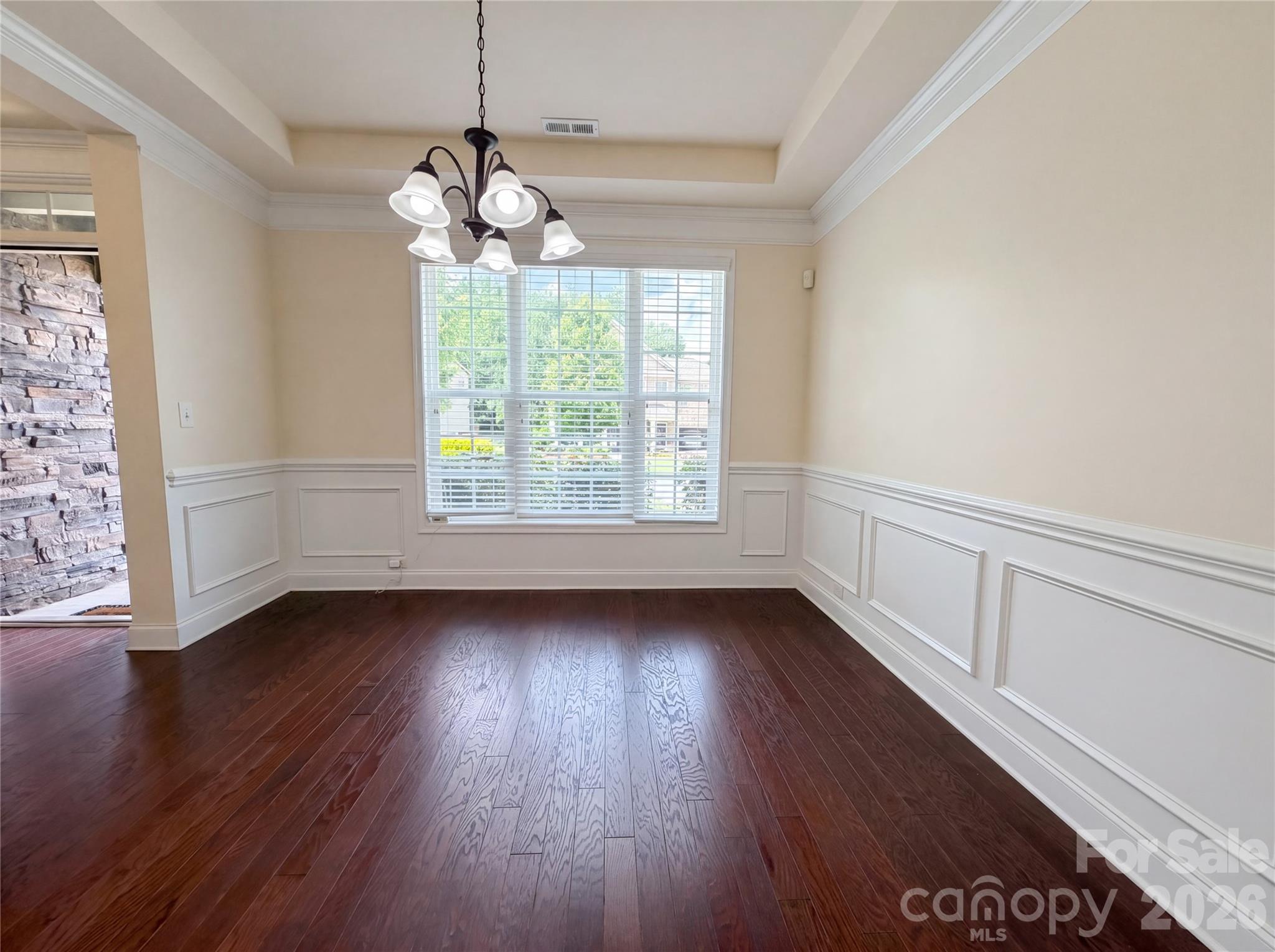 2115 Eskridge Terrace Property Photo 10
