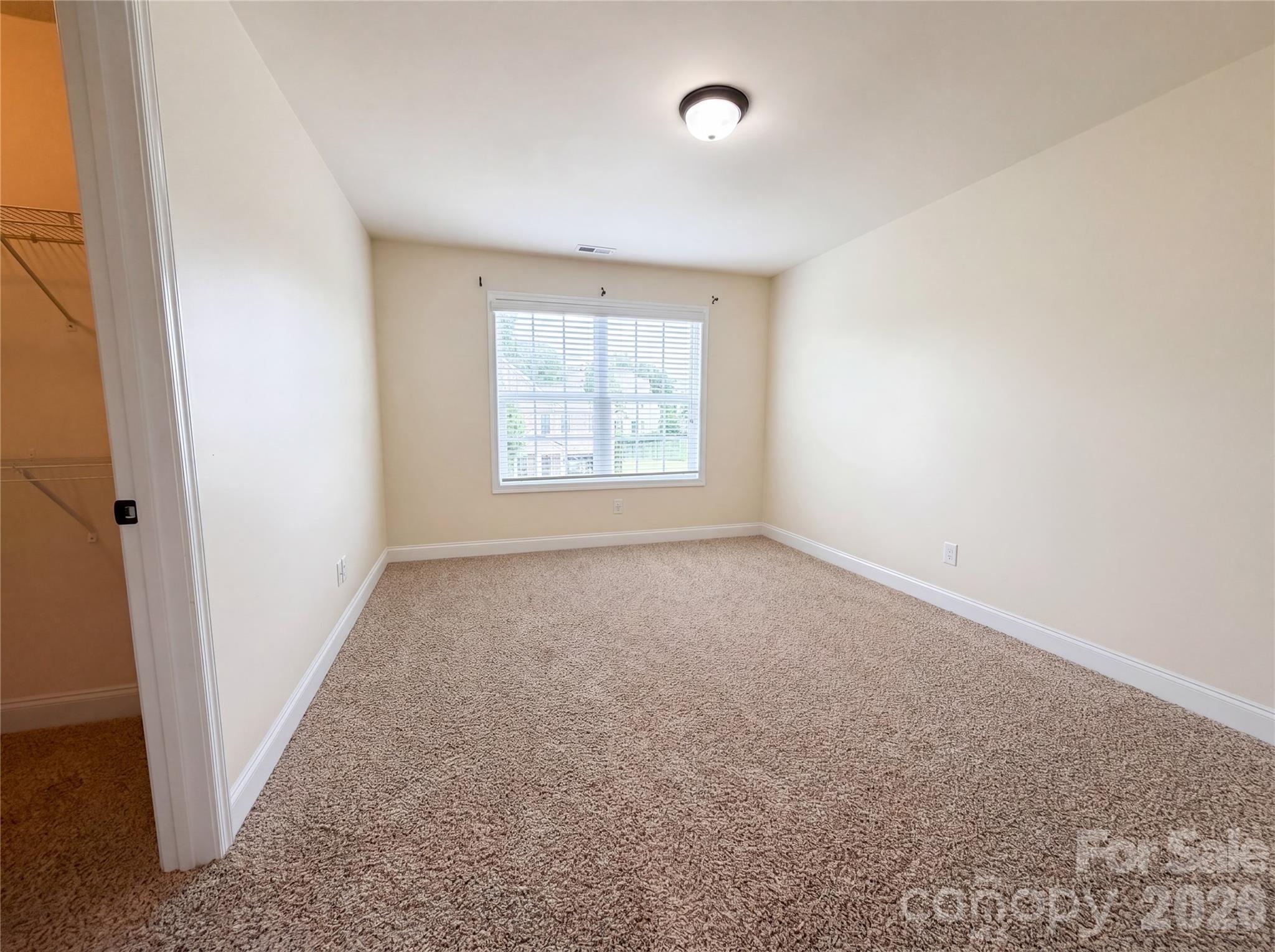 2115 Eskridge Terrace Property Photo 15