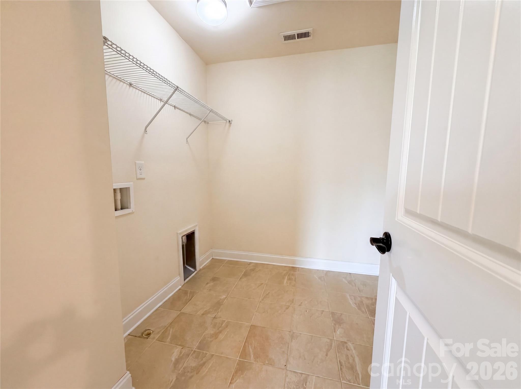 2115 Eskridge Terrace Property Photo 19