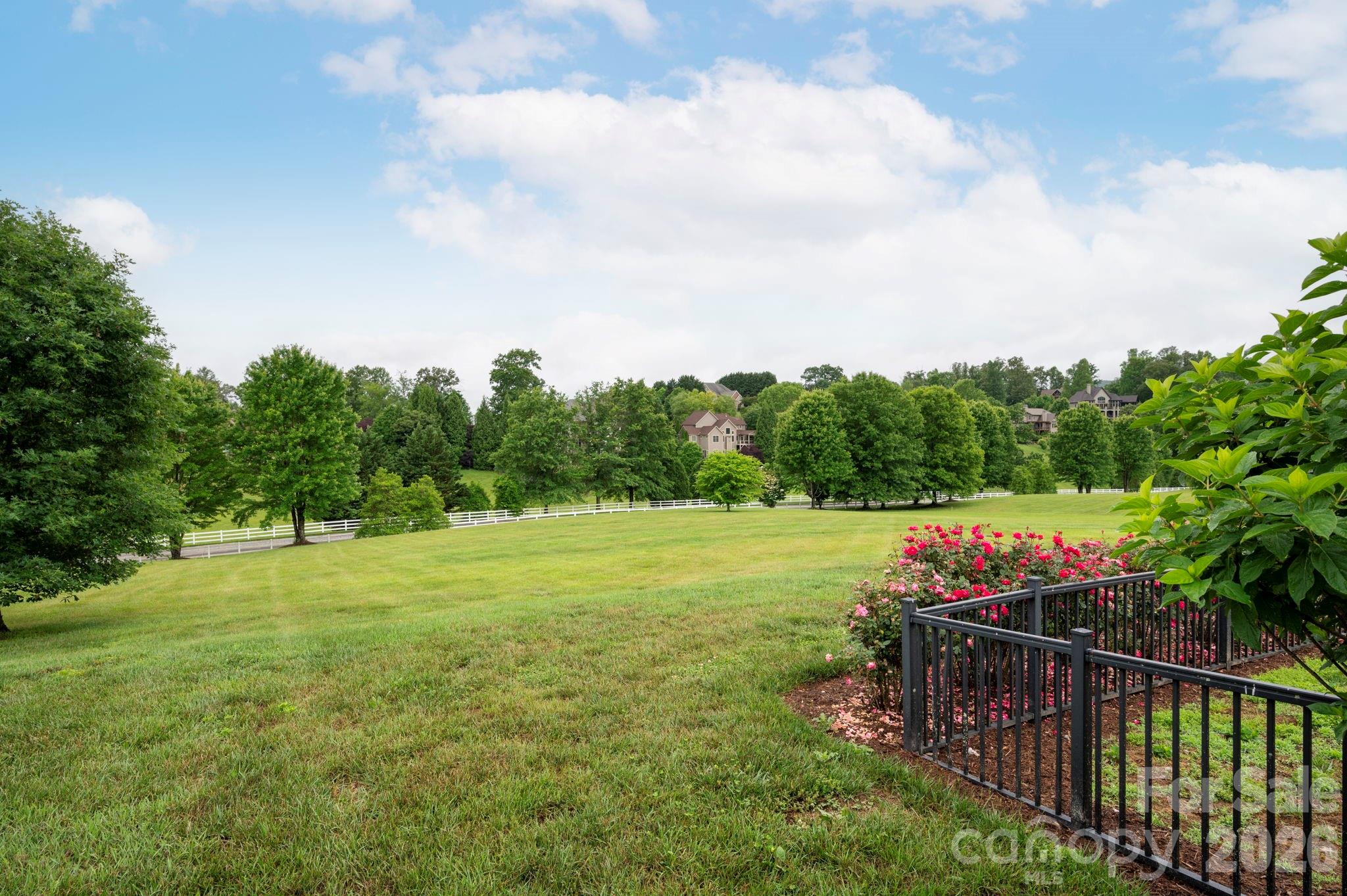 30 Water Hill Way Property Photo 42