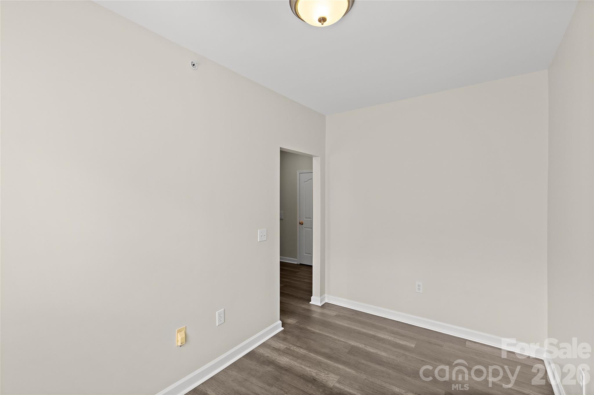 333 Westbend Drive Property Photo 8