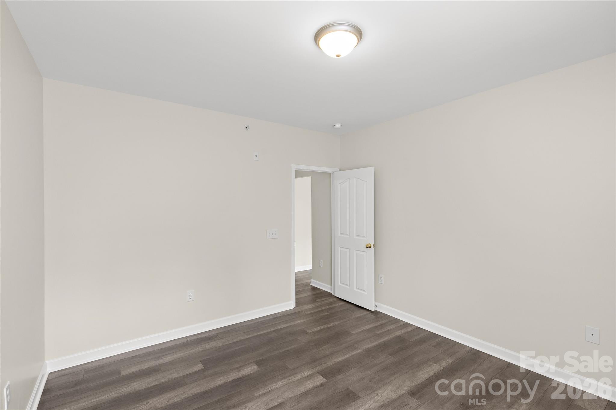 333 Westbend Drive Property Photo 10