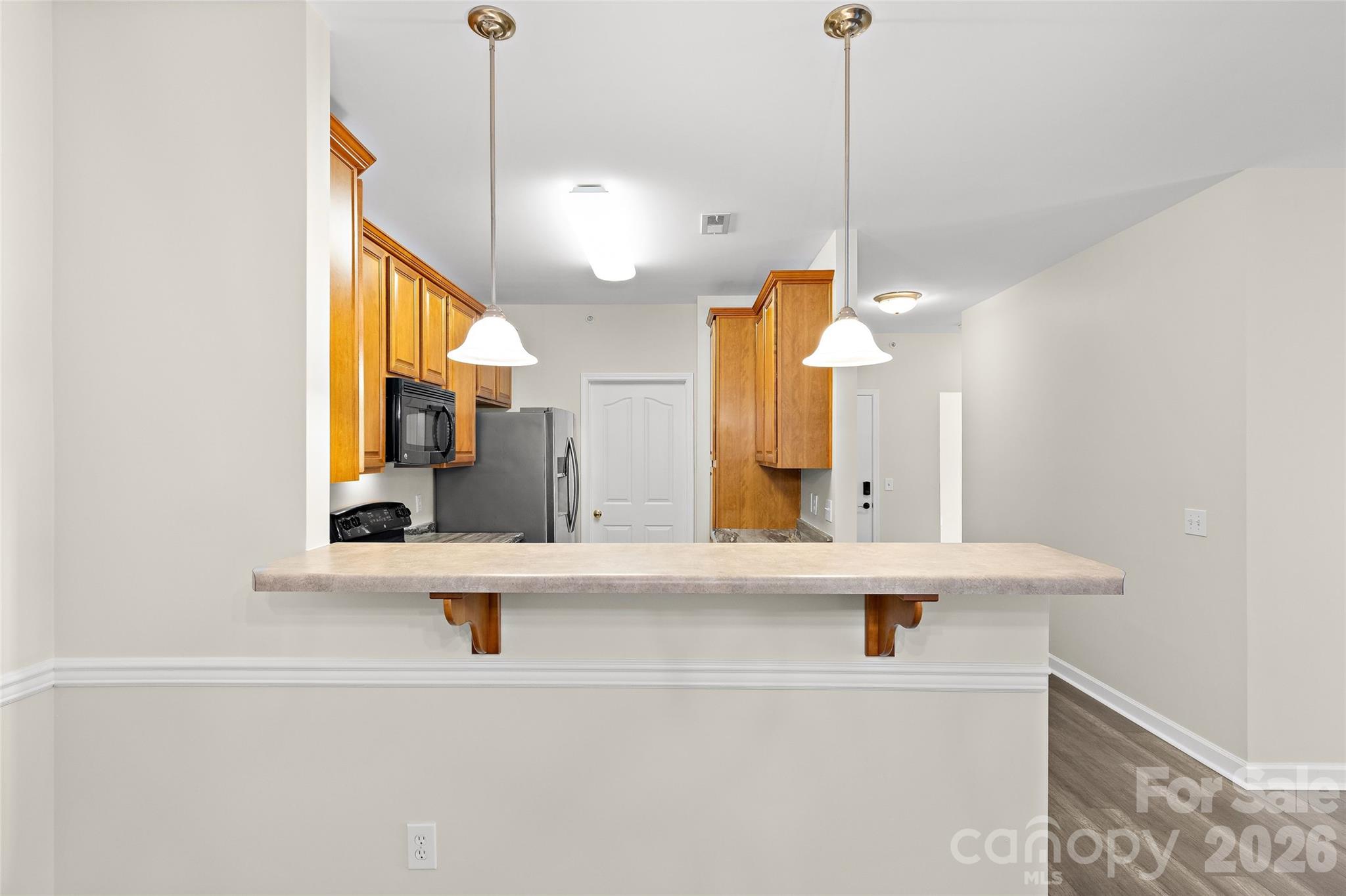 333 Westbend Drive Property Photo 16