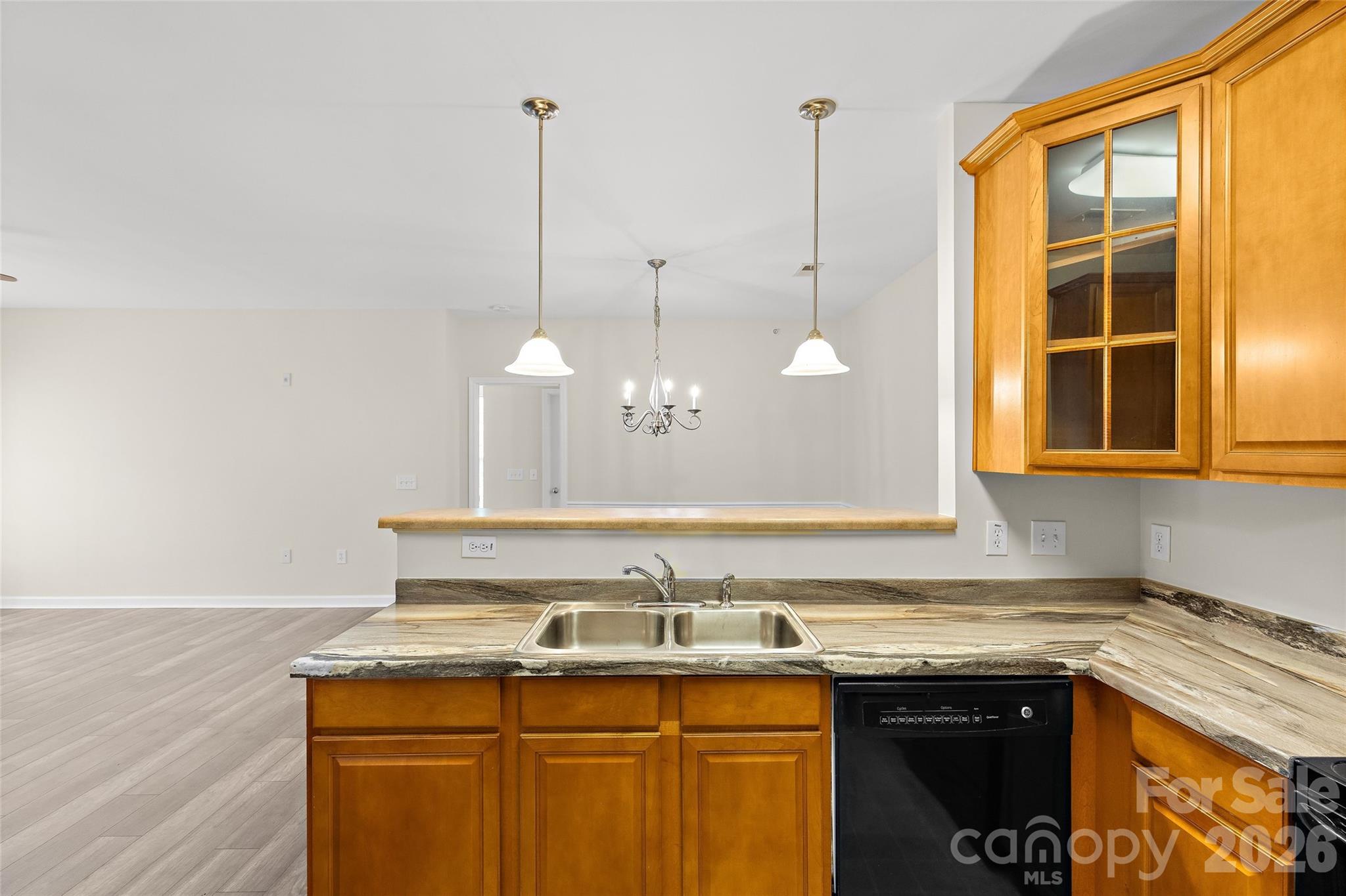 333 Westbend Drive Property Photo 20