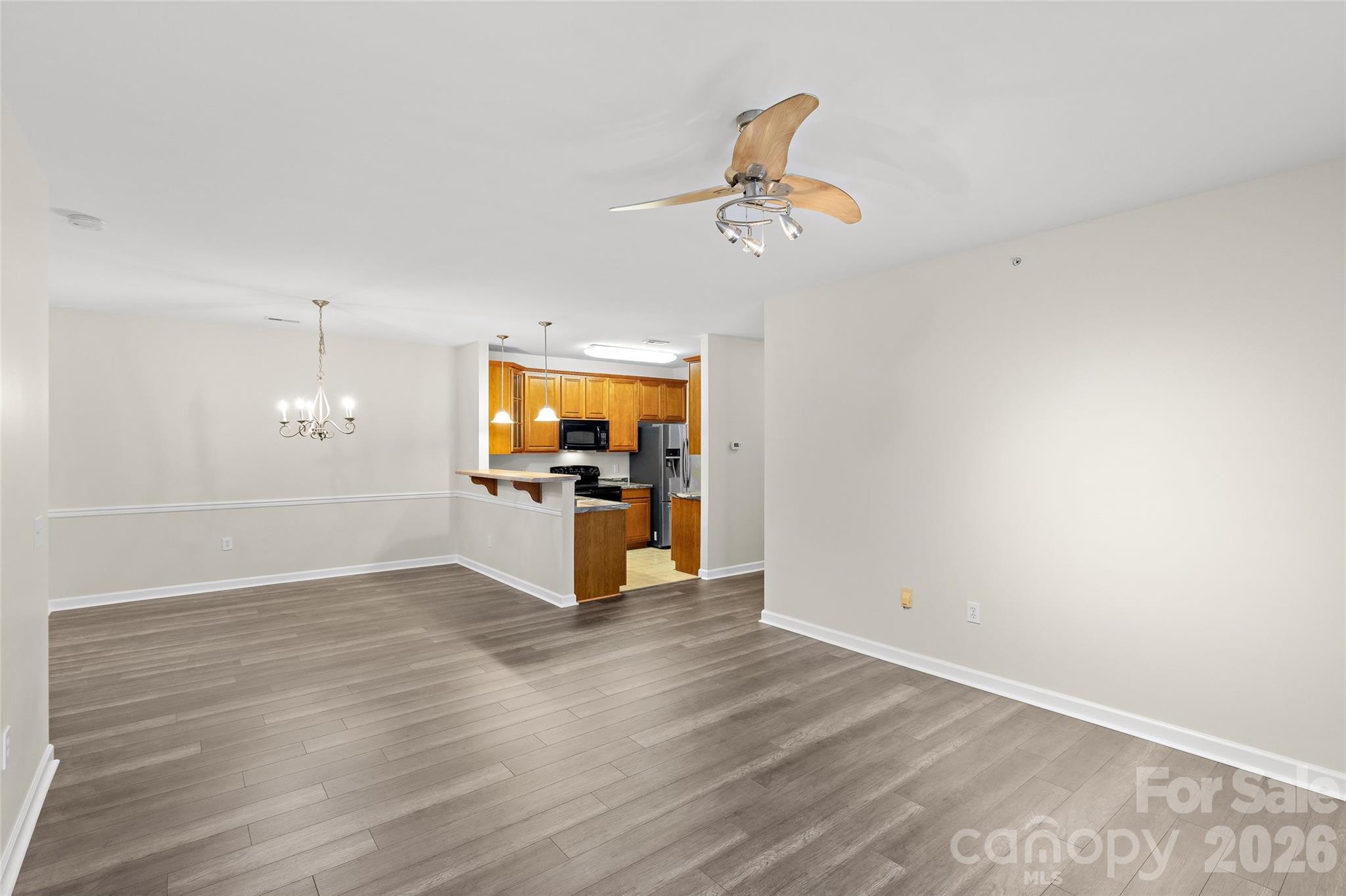 333 Westbend Drive Property Photo 30