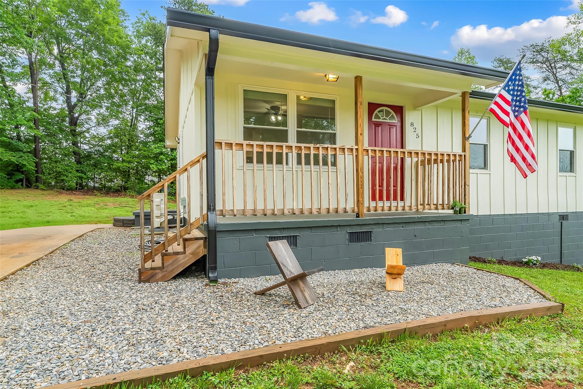 825 S Creek Road Property Photo 22