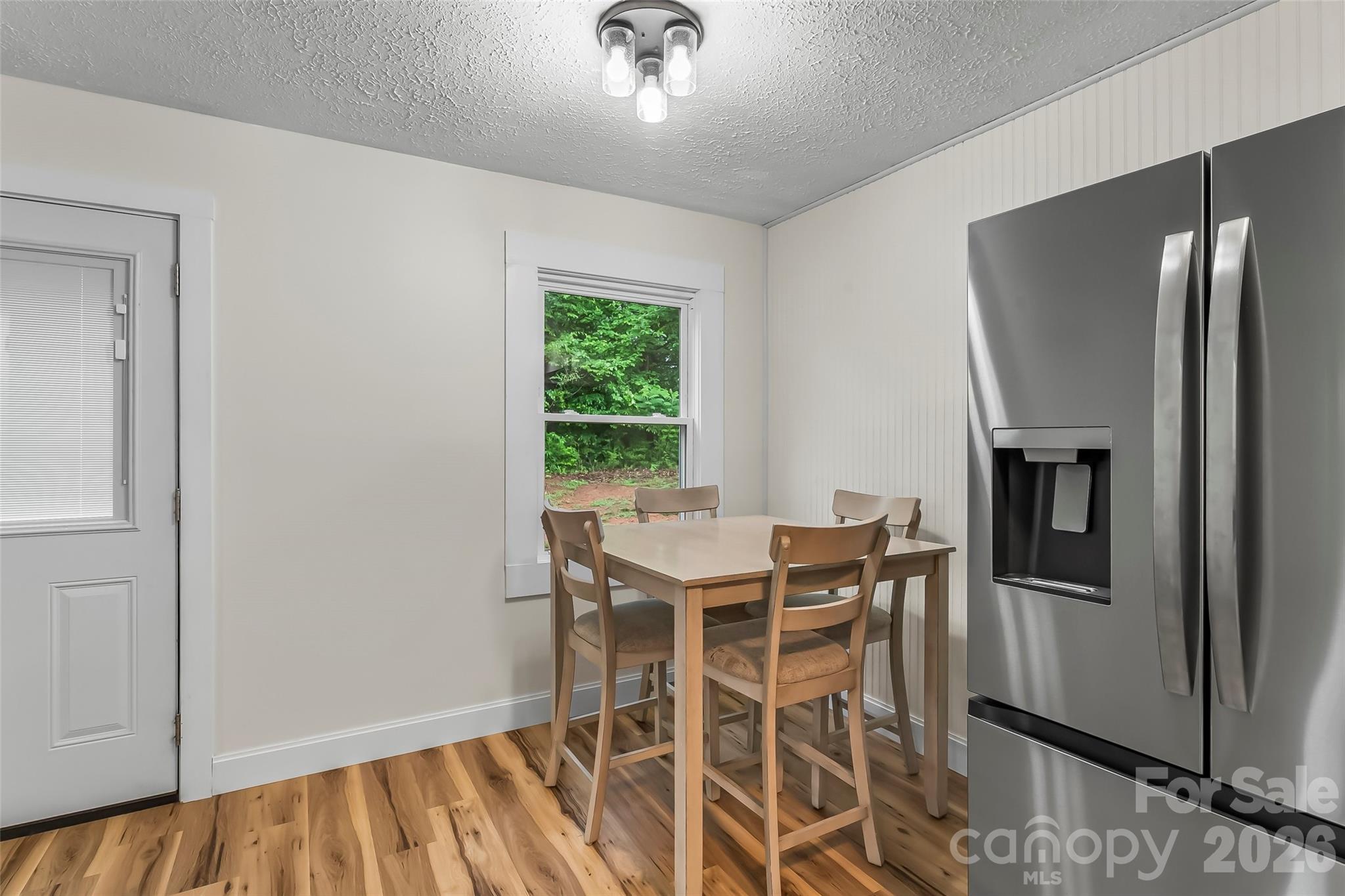 825 S Creek Road Property Photo 25