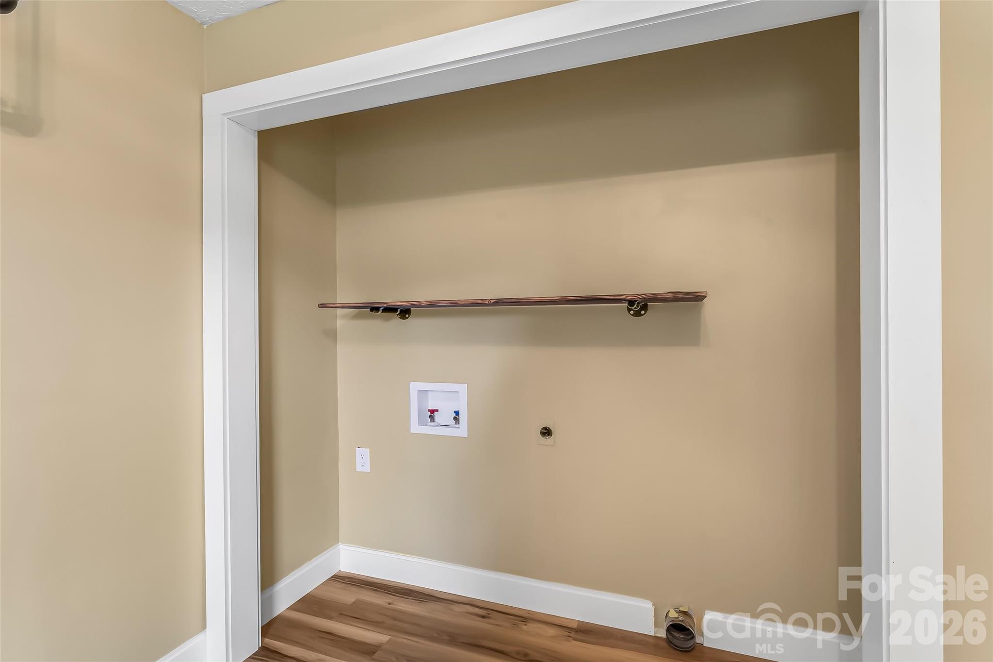825 S Creek Road Property Photo 31