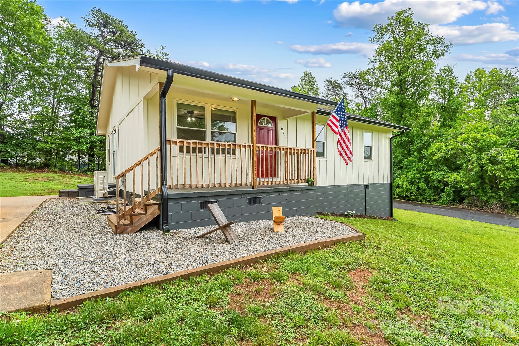 825 S Creek Road Property Photo 33