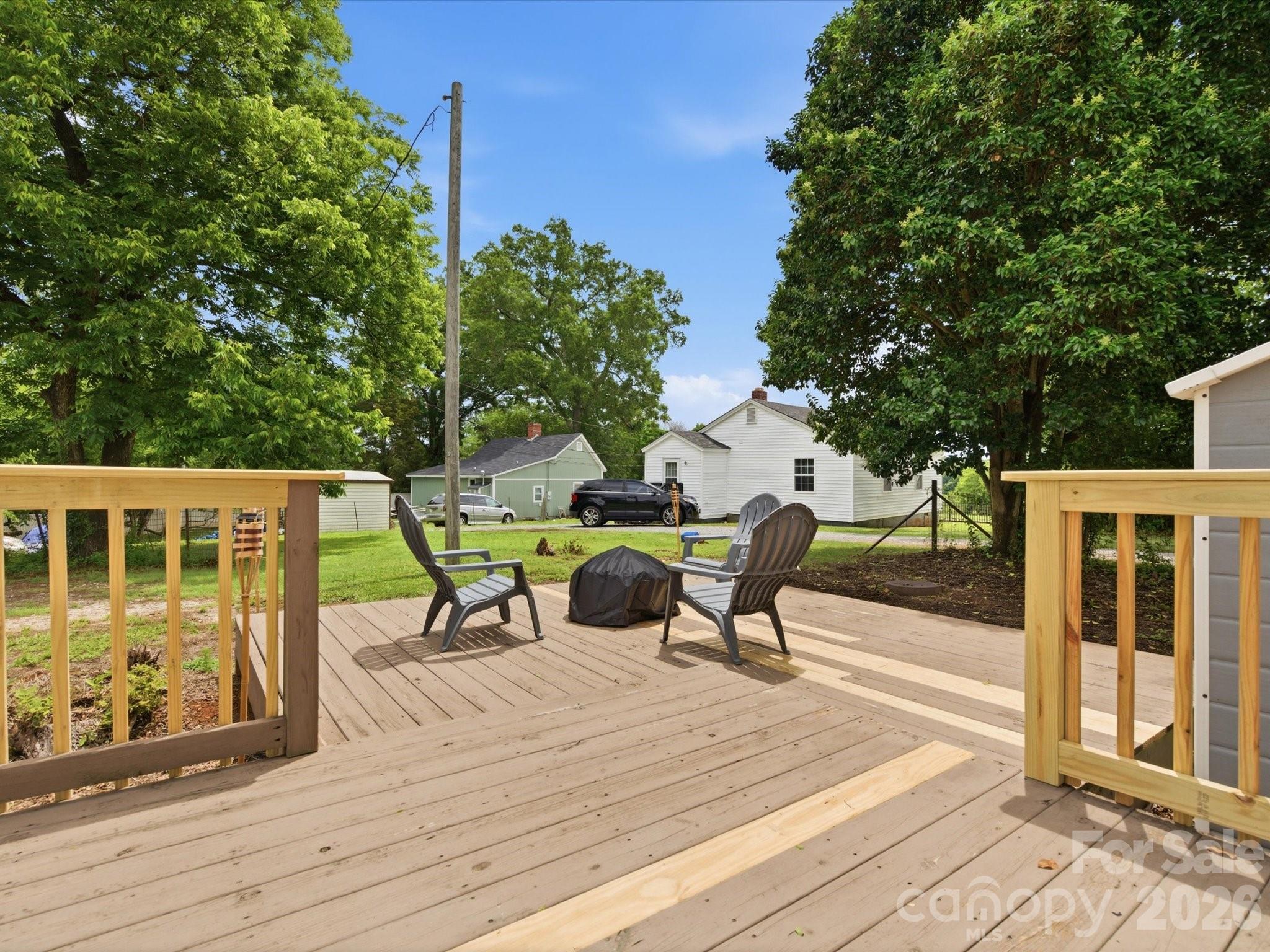 2 Poe Street Property Photo 34