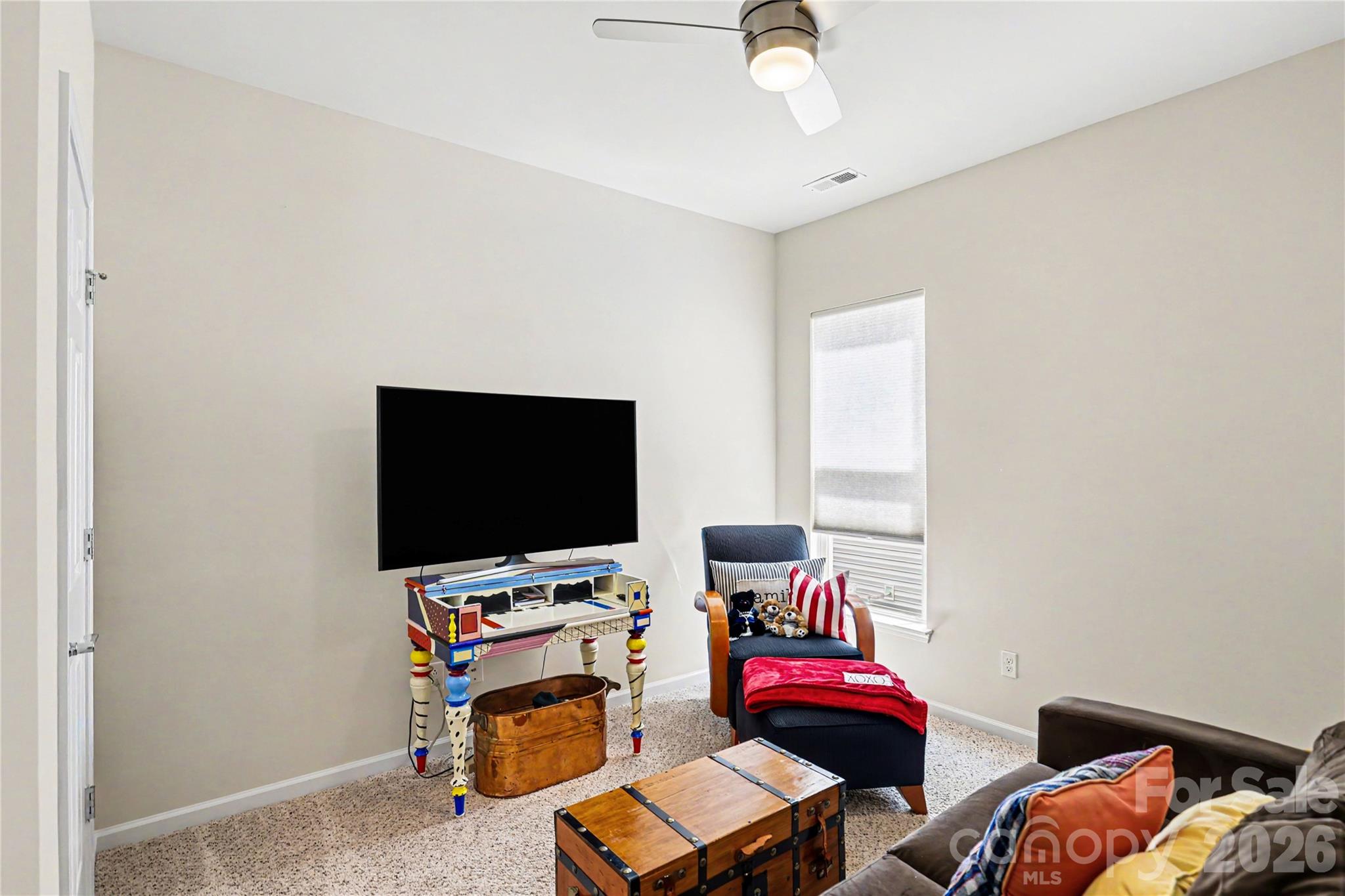 6010 Jack Thomas Drive Property Photo 14