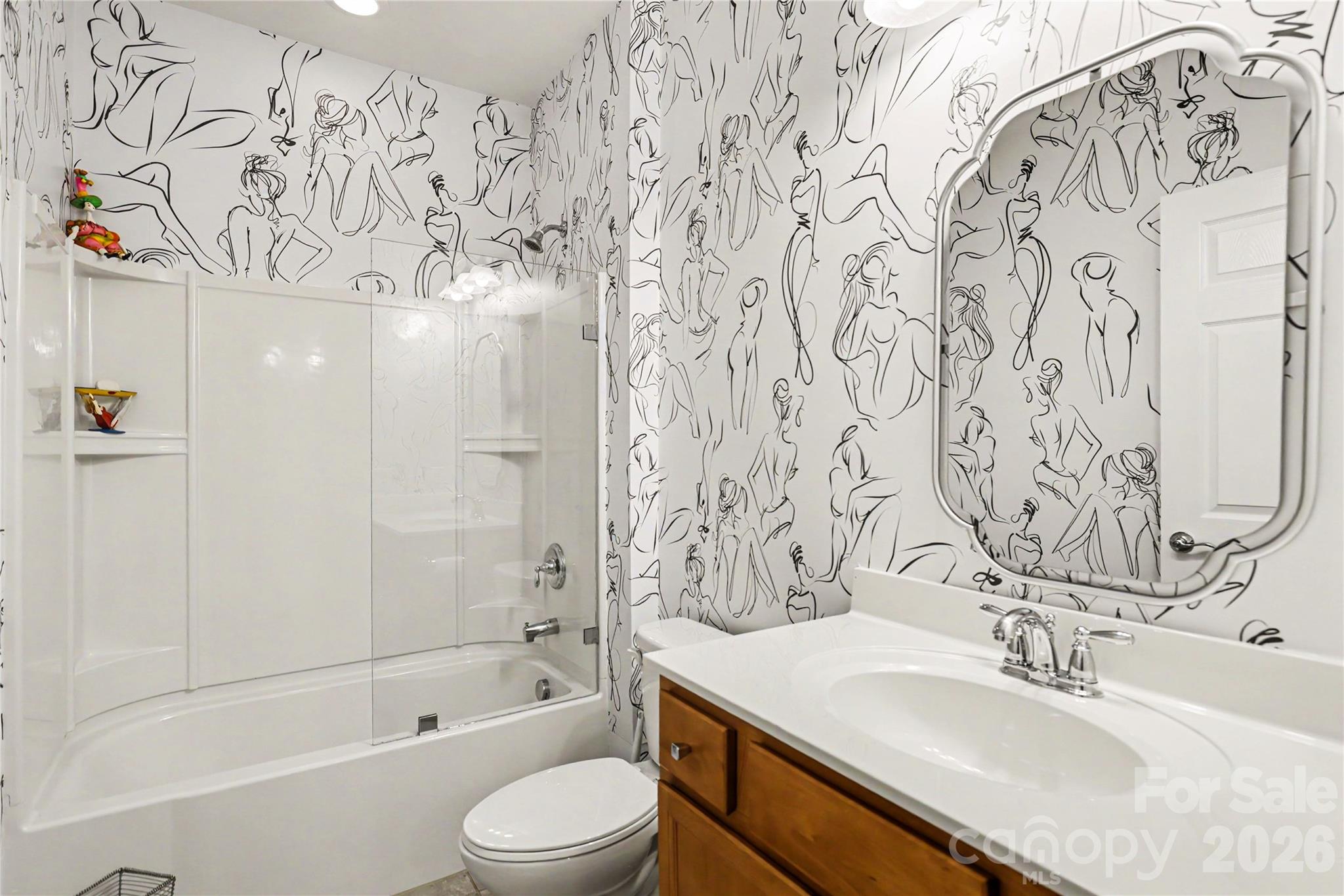 6010 Jack Thomas Drive Property Photo 15