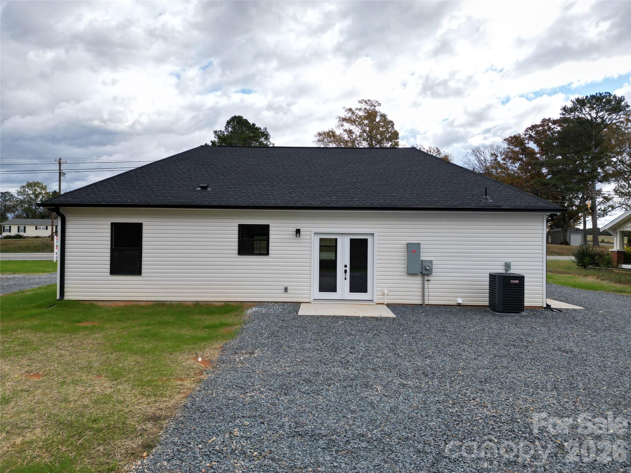9605 Hwy 52 None 4 Property Photo 6