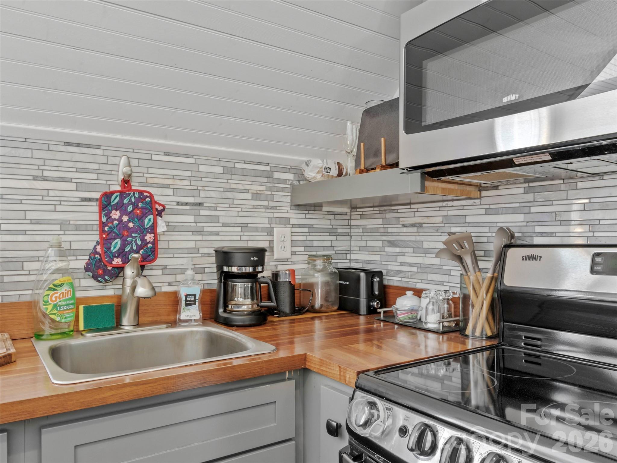 5 Fieldtop Lane Property Photo 17