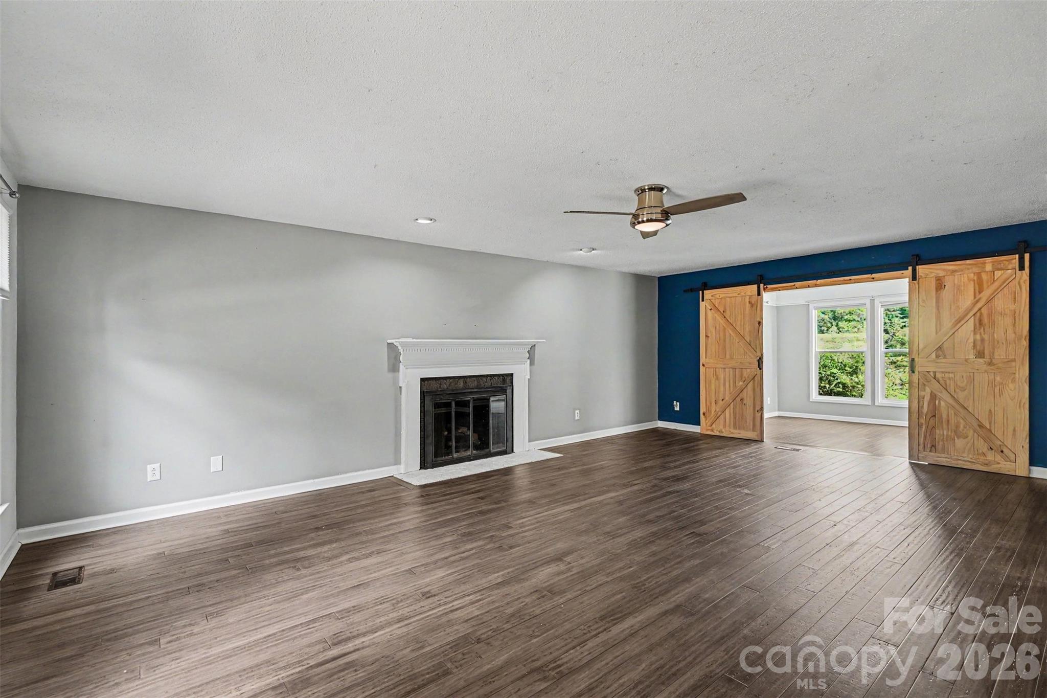 2816 Wilkshire Drive Property Photo 5