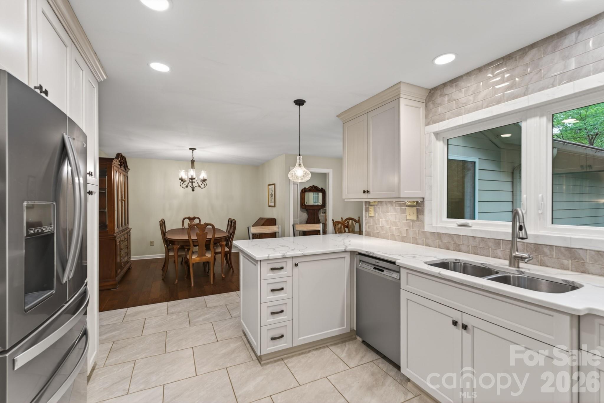 64 Timberidge Drive Property Photo 12