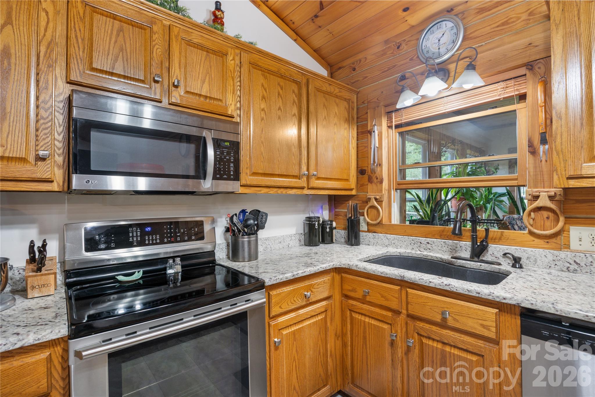 214 Harbor Ridge Drive Property Photo 7