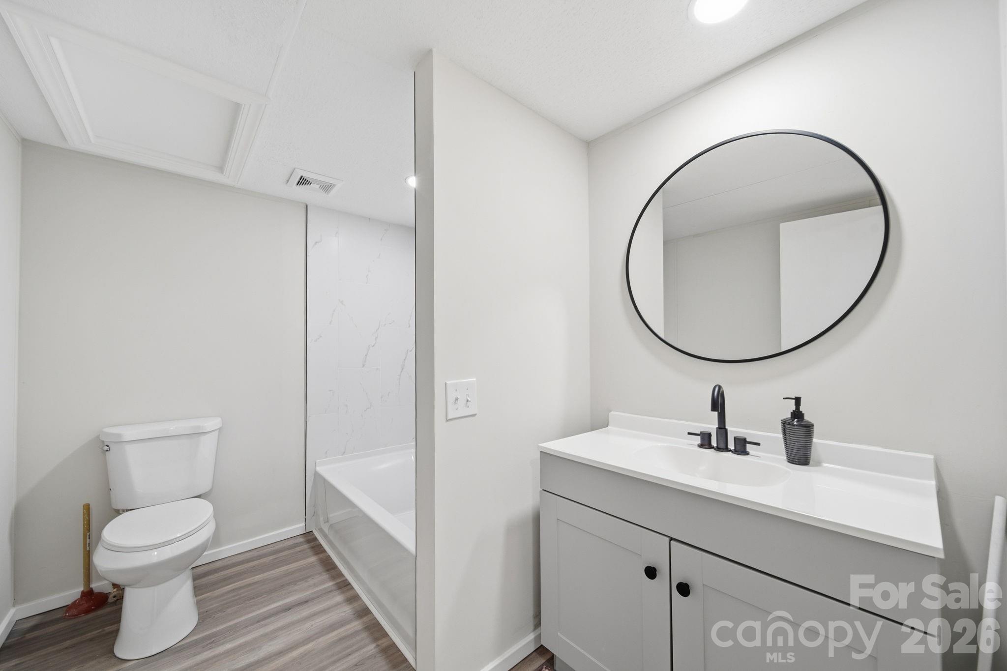 5177 Valleymere Road 22 Property Photo 13