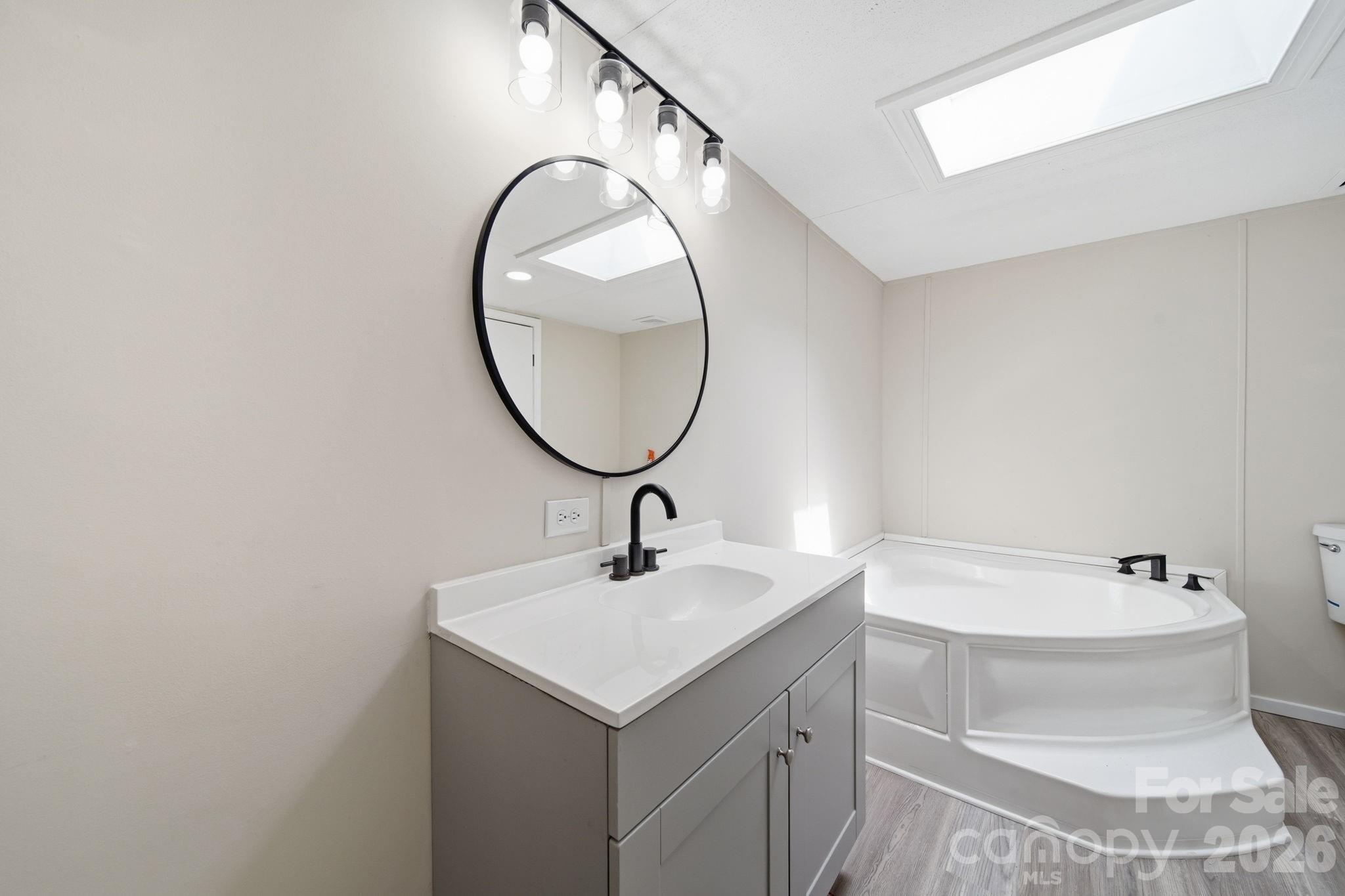 5177 Valleymere Road 22 Property Photo 19