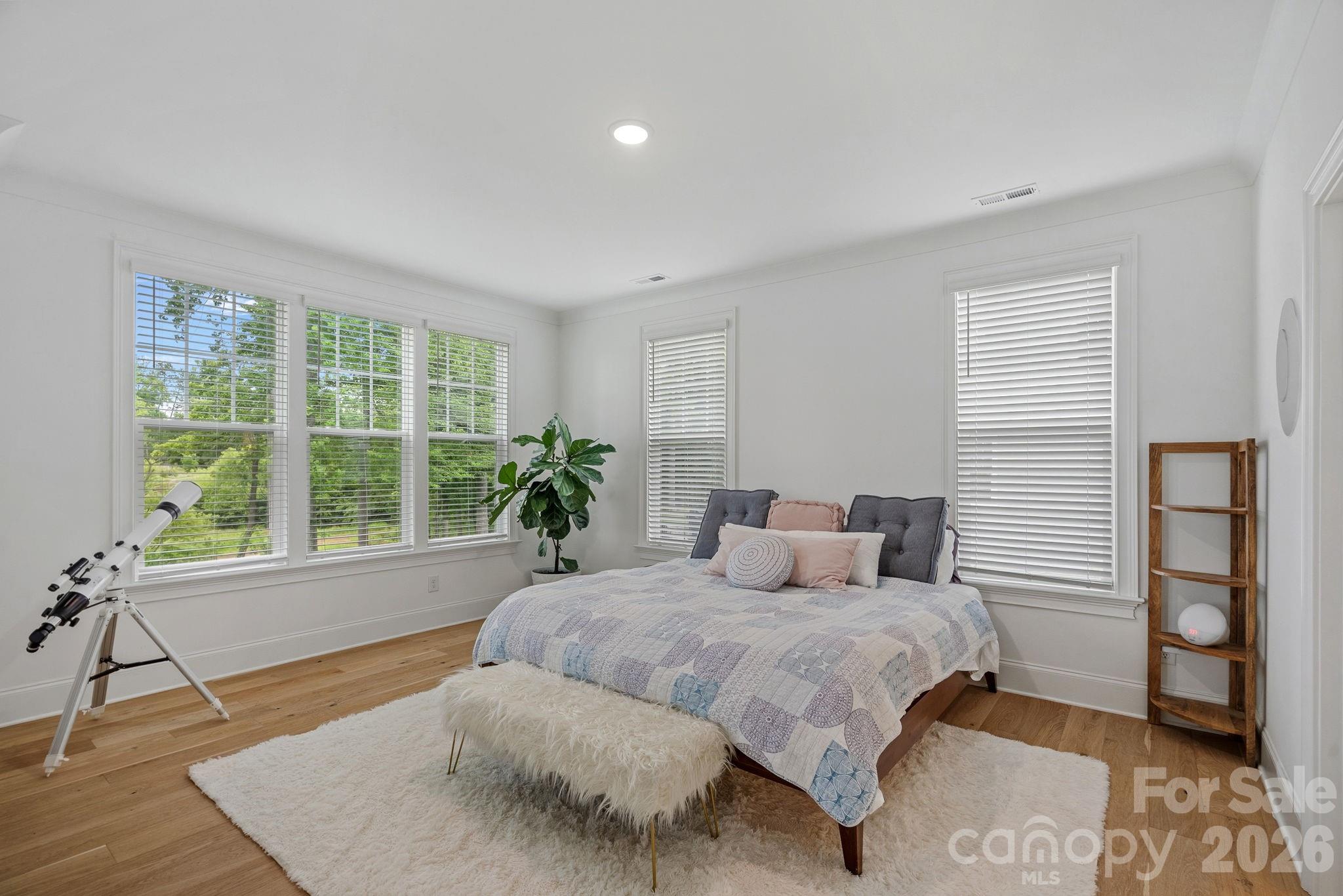 165 Little Indian Loop Property Photo 17
