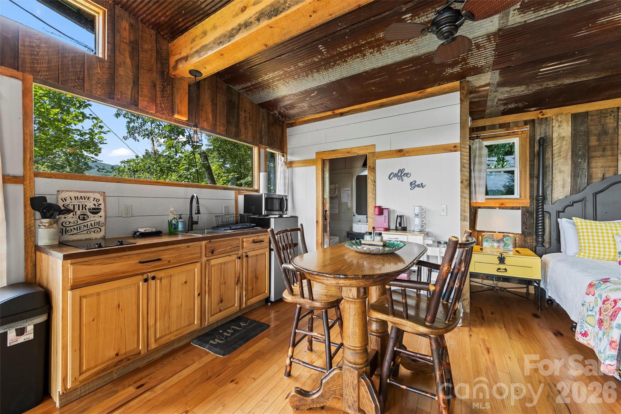 553 Paradise Mountain Road Property Photo 10