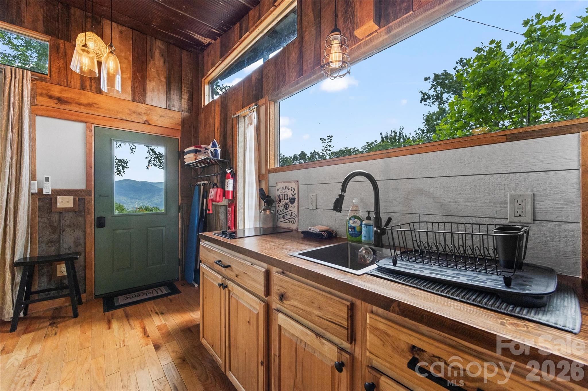 553 Paradise Mountain Road Property Photo 15