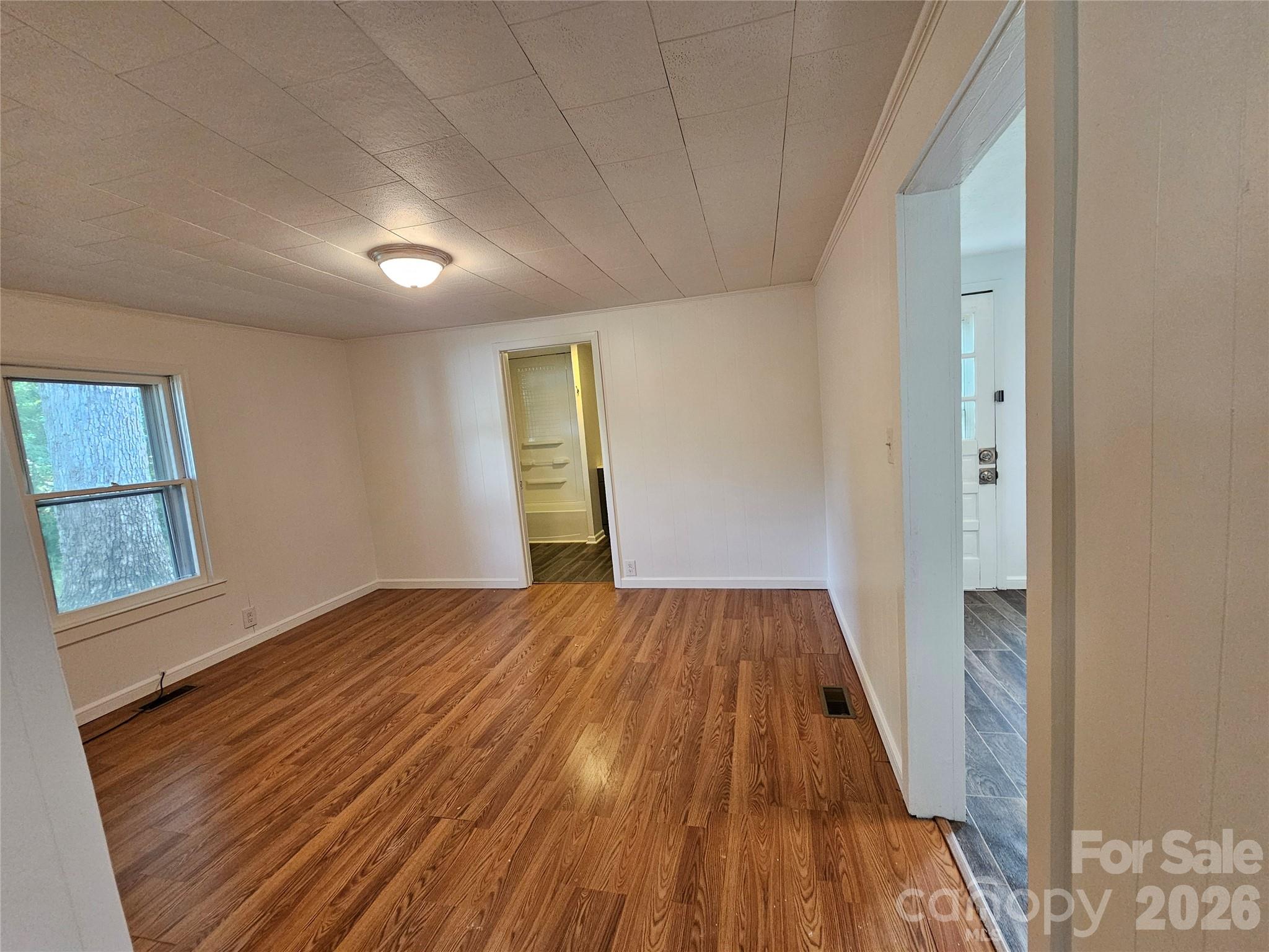 1641 Berkley Street Property Photo 8