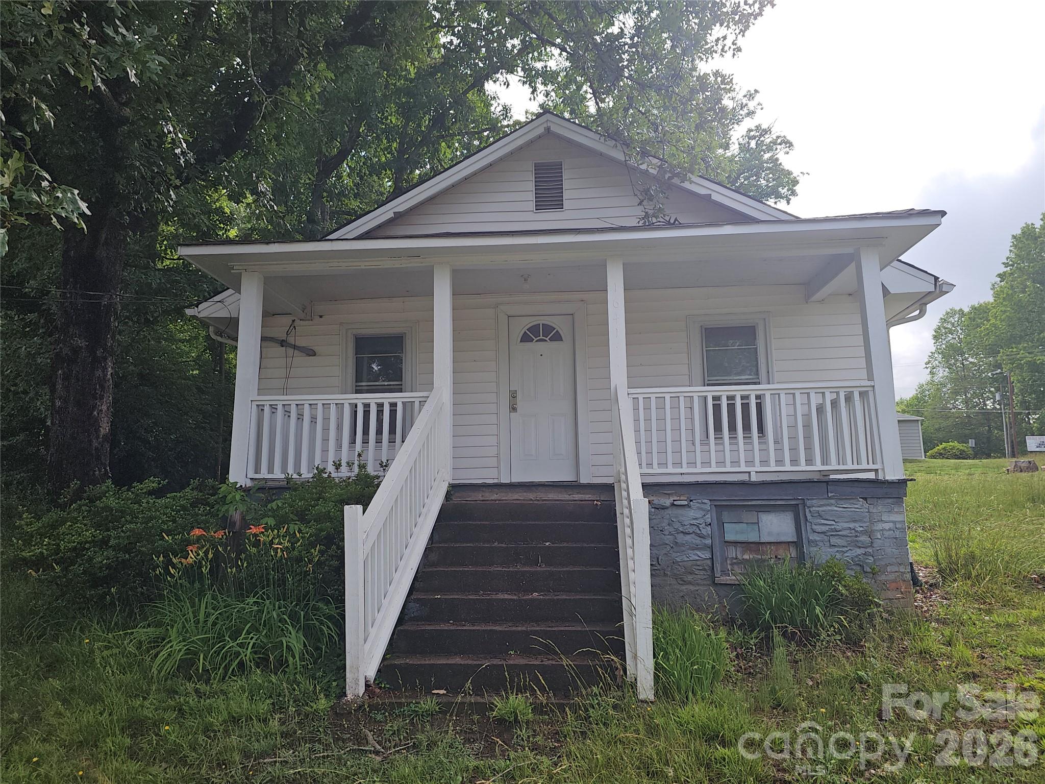 1641 Berkley Street Property Photo 19