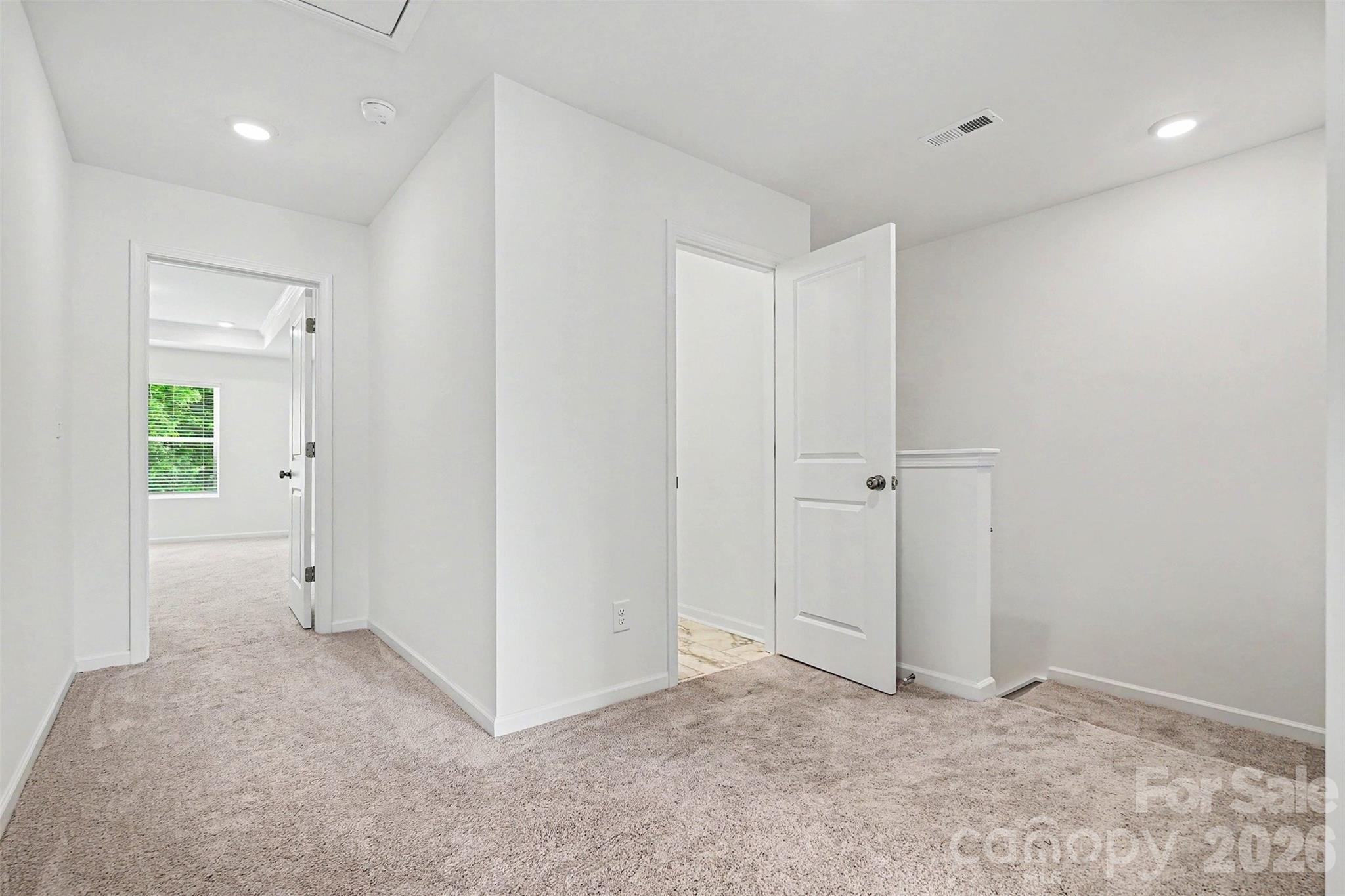 4035 Lawnview Drive Property Photo 20