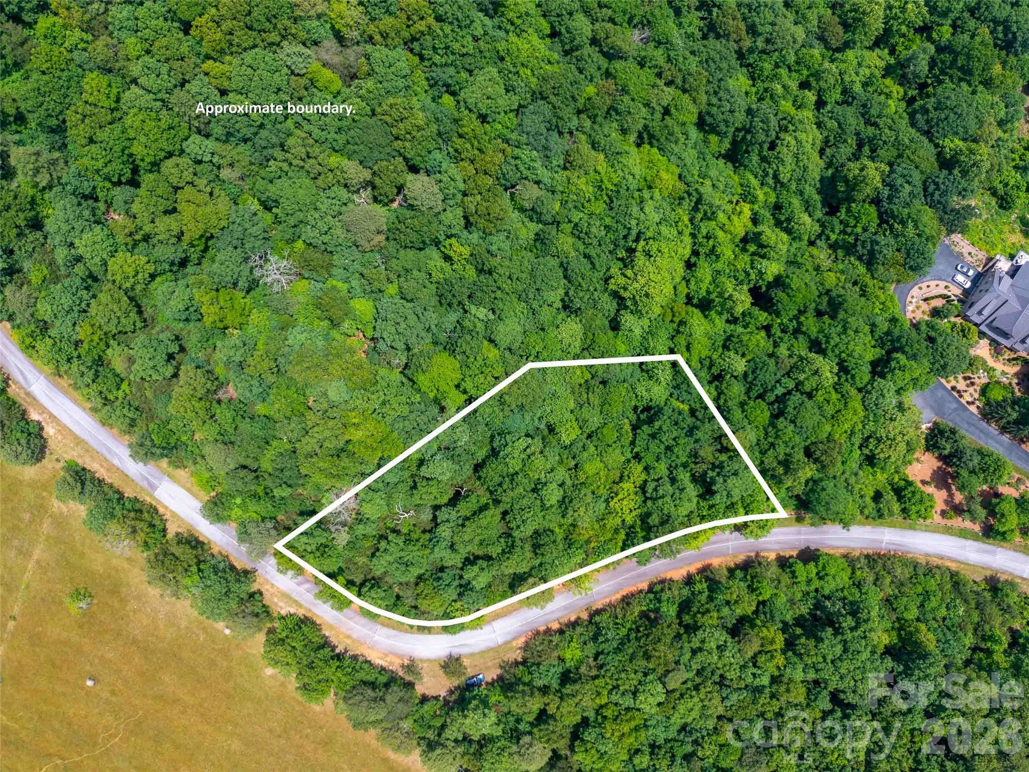288 Eastman Place Property Photo 2