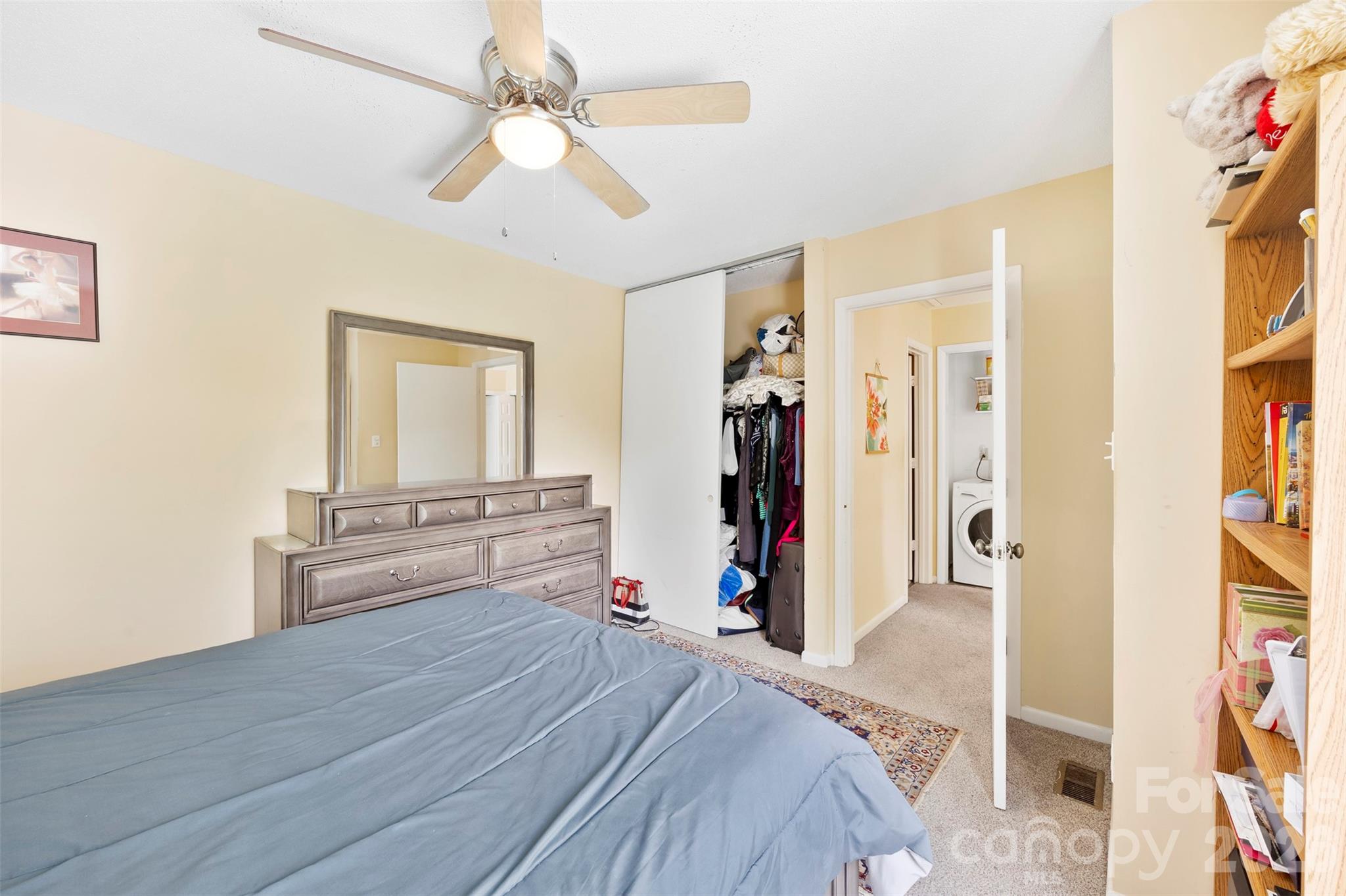 7130 Stonington Lane Property Photo 12