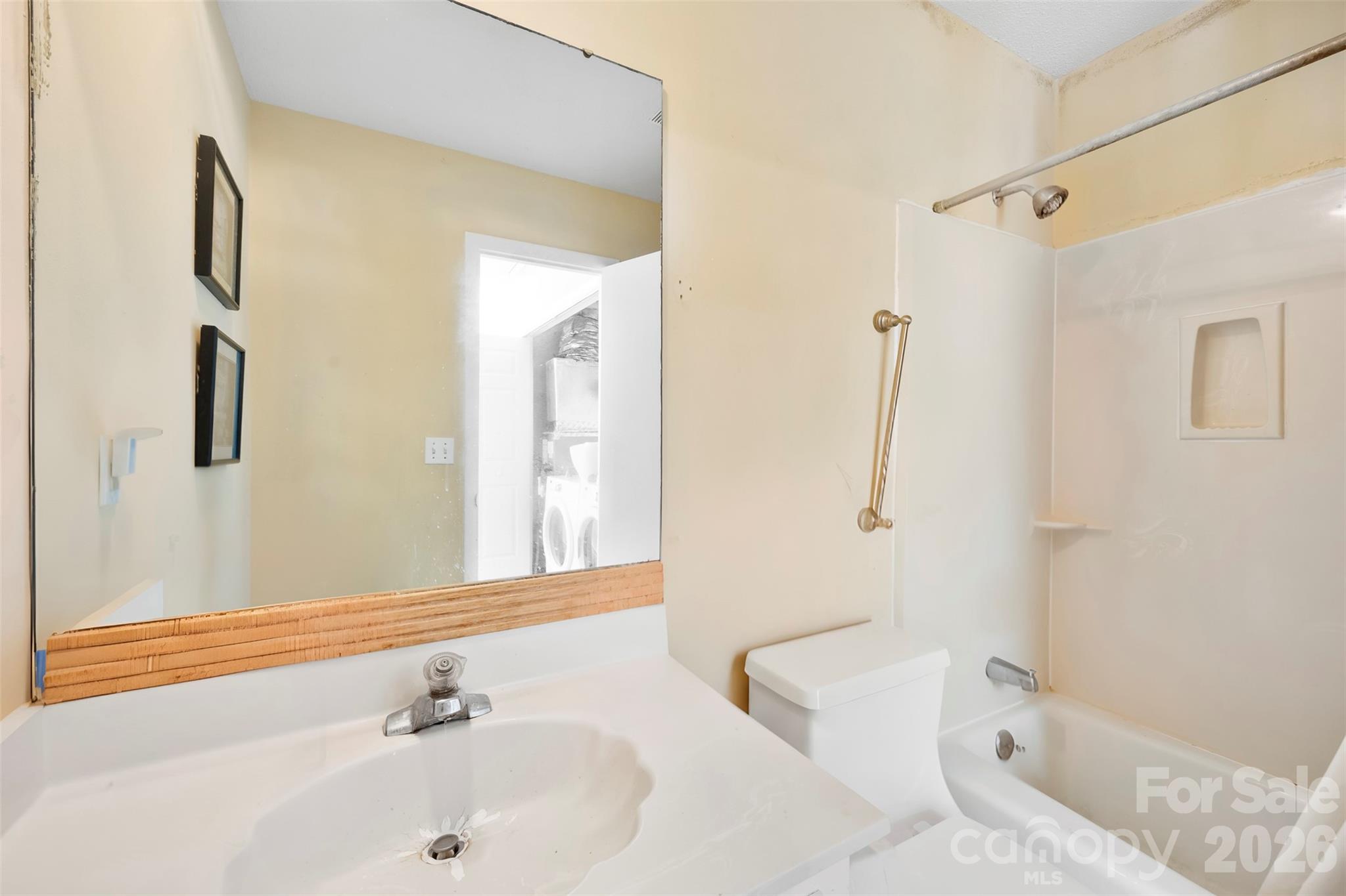 7130 Stonington Lane Property Photo 13