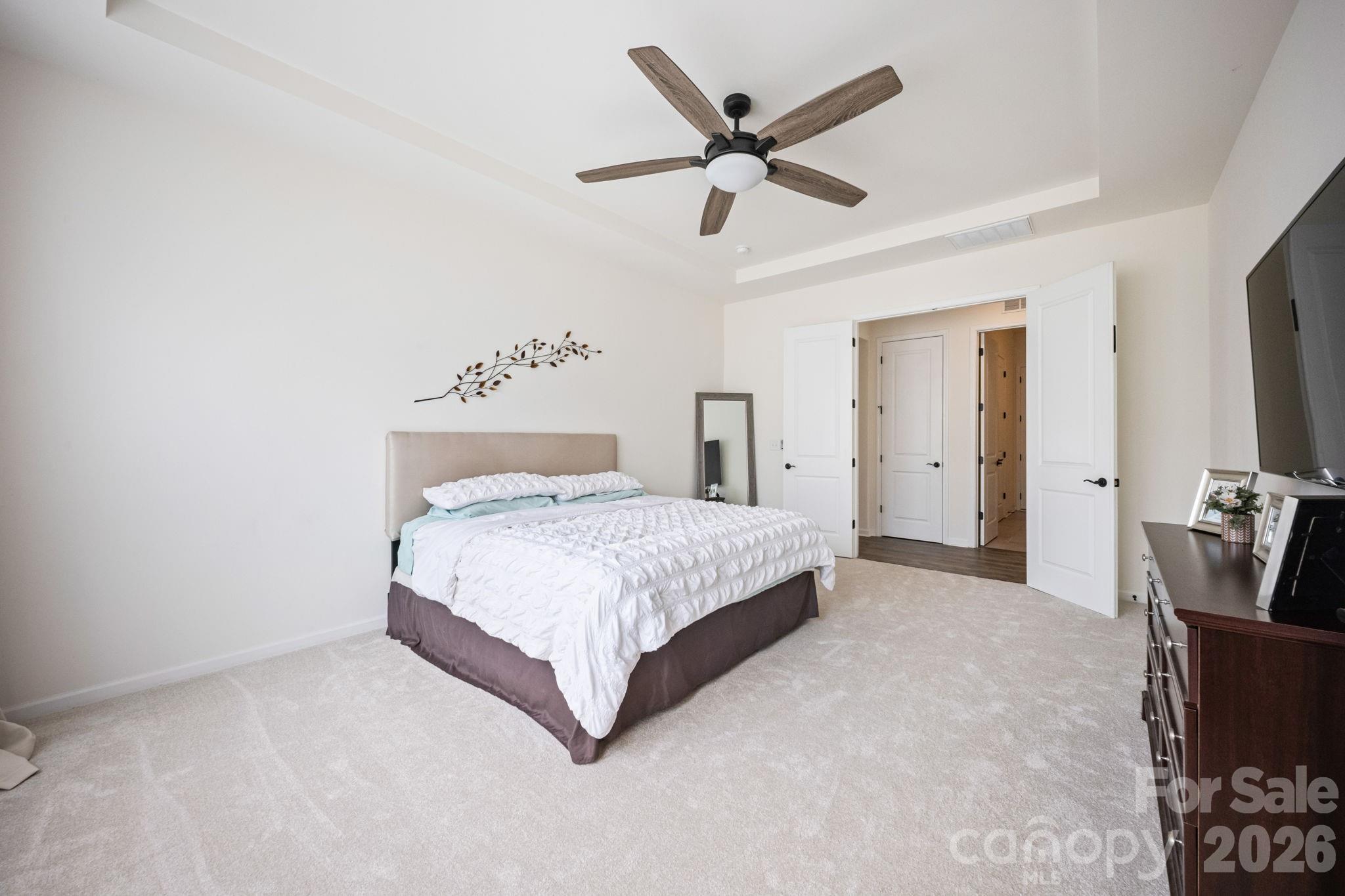 7920 Creek Park Drive Property Photo 16
