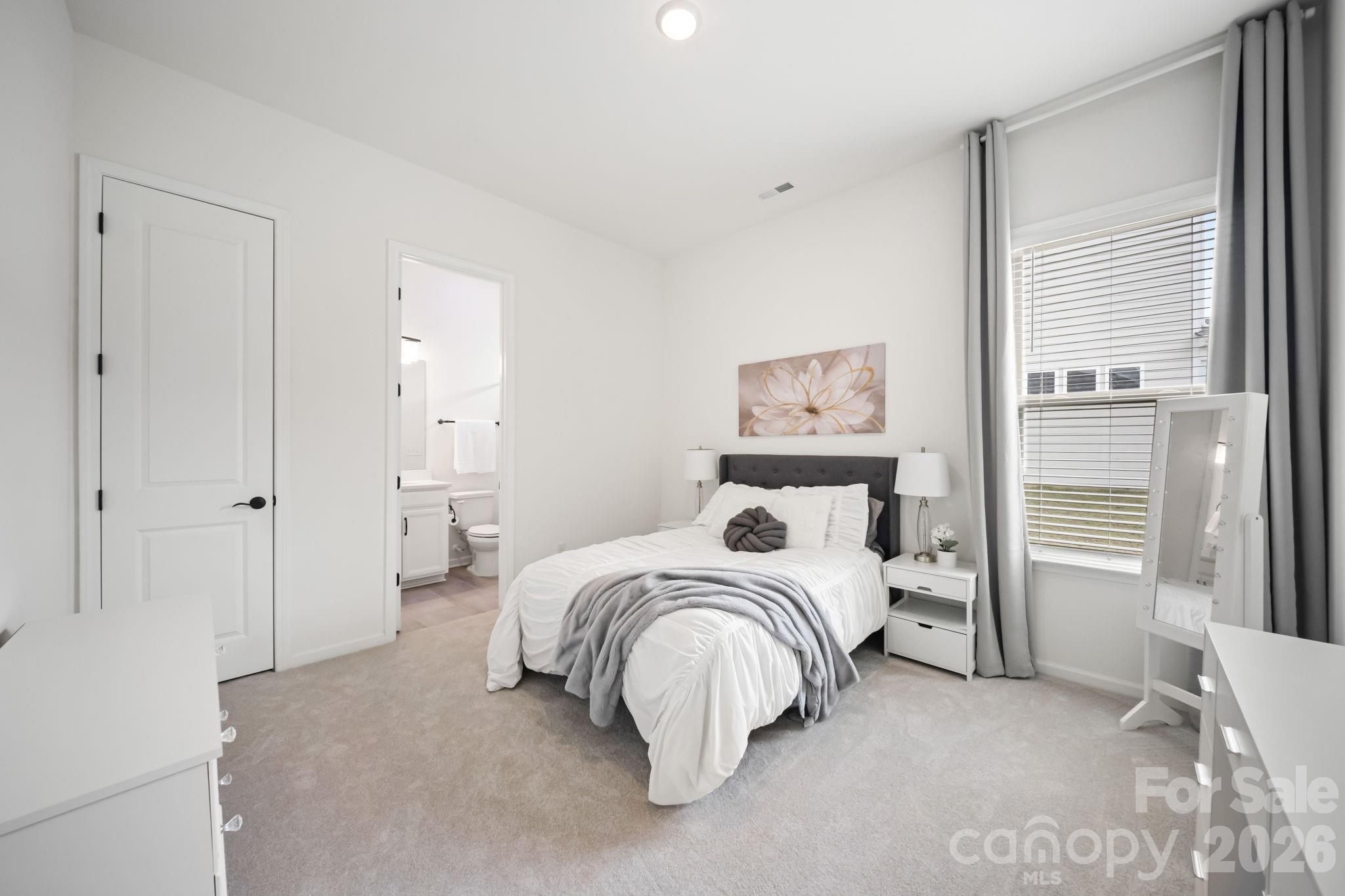 7920 Creek Park Drive Property Photo 21