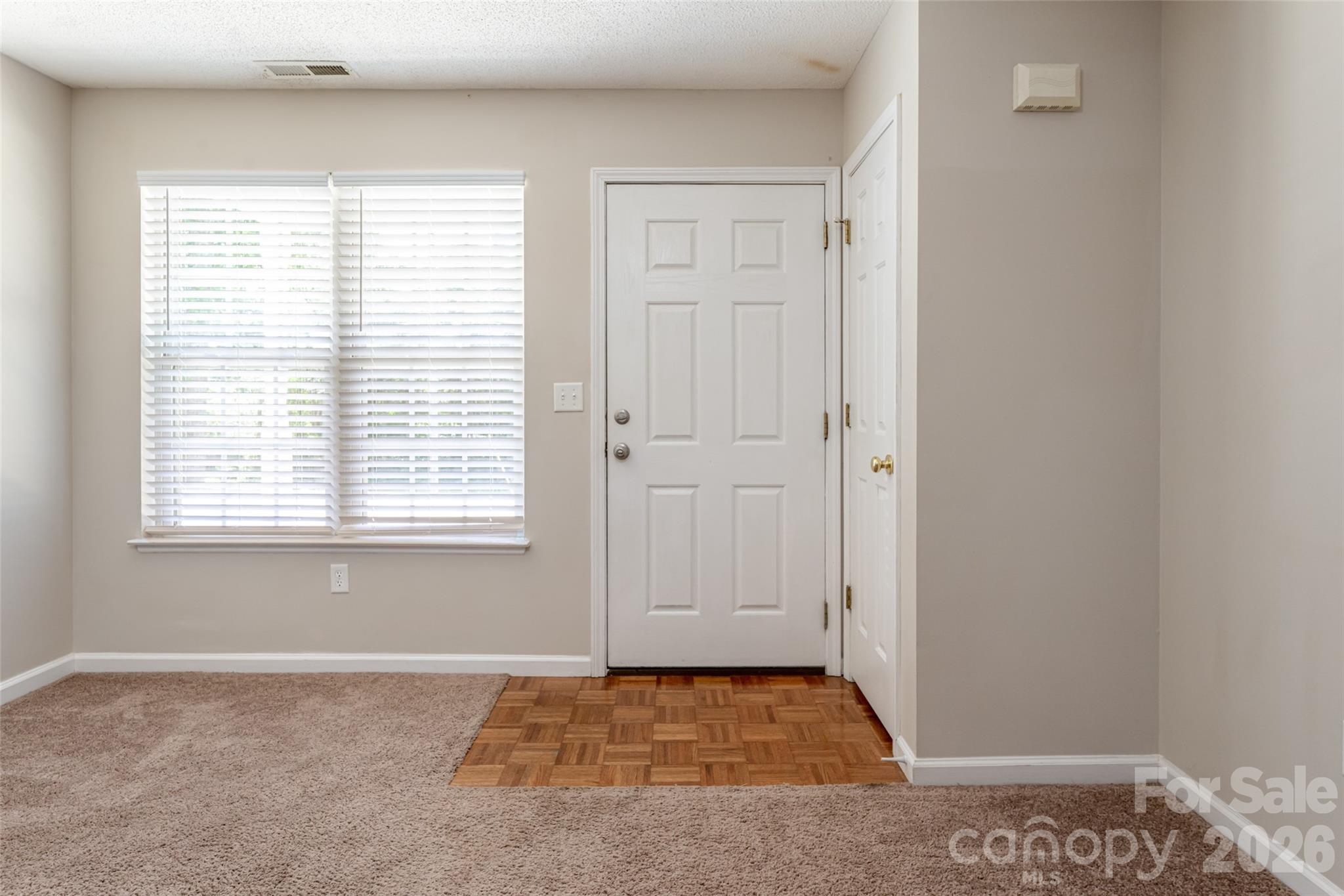 201 Birch Lane Property Photo 6