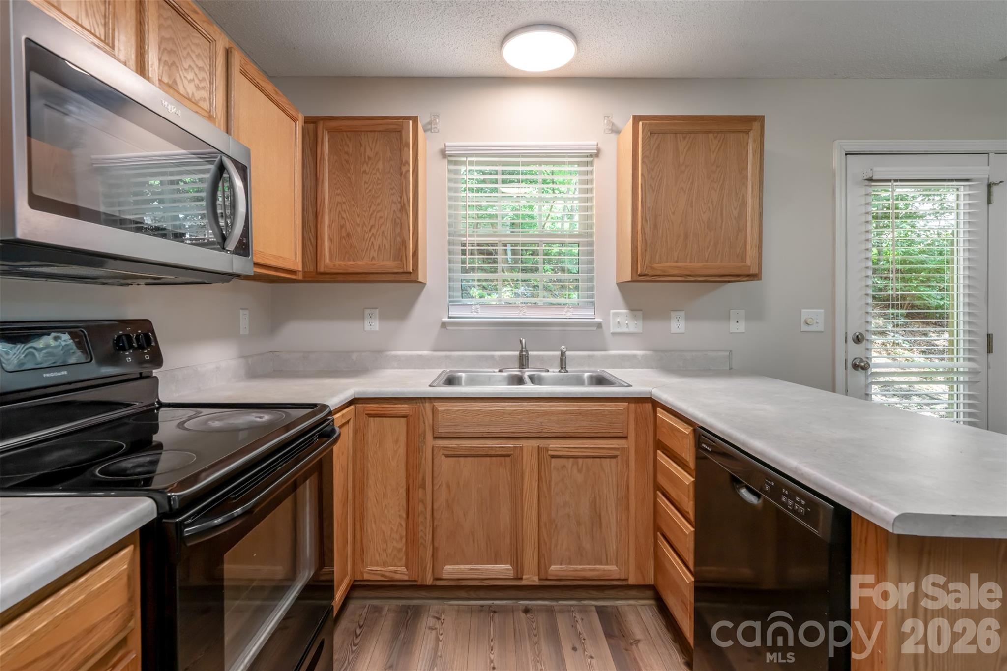 201 Birch Lane Property Photo 13