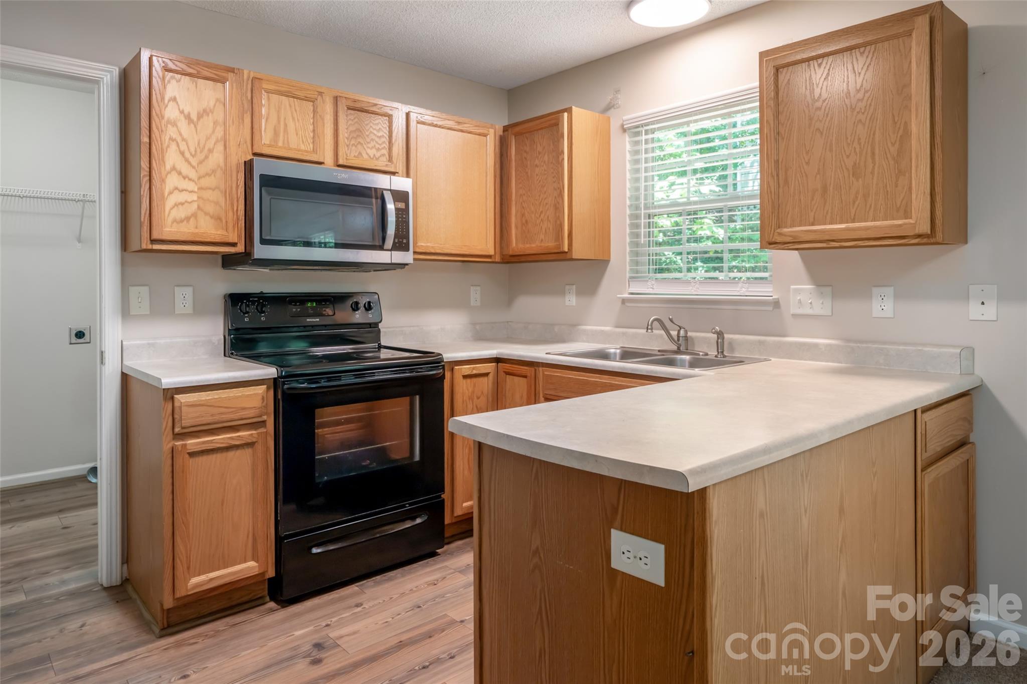 201 Birch Lane Property Photo 14