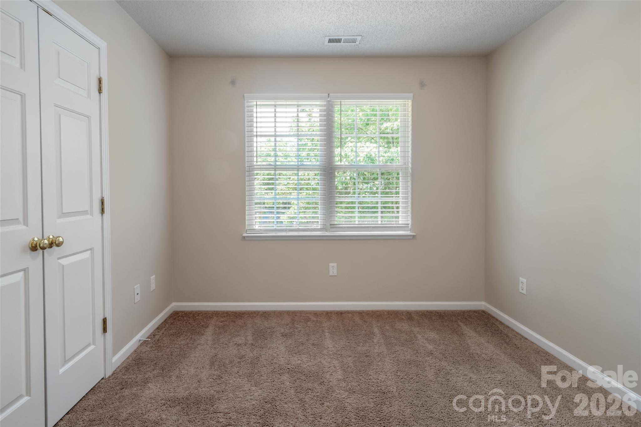 201 Birch Lane Property Photo 24
