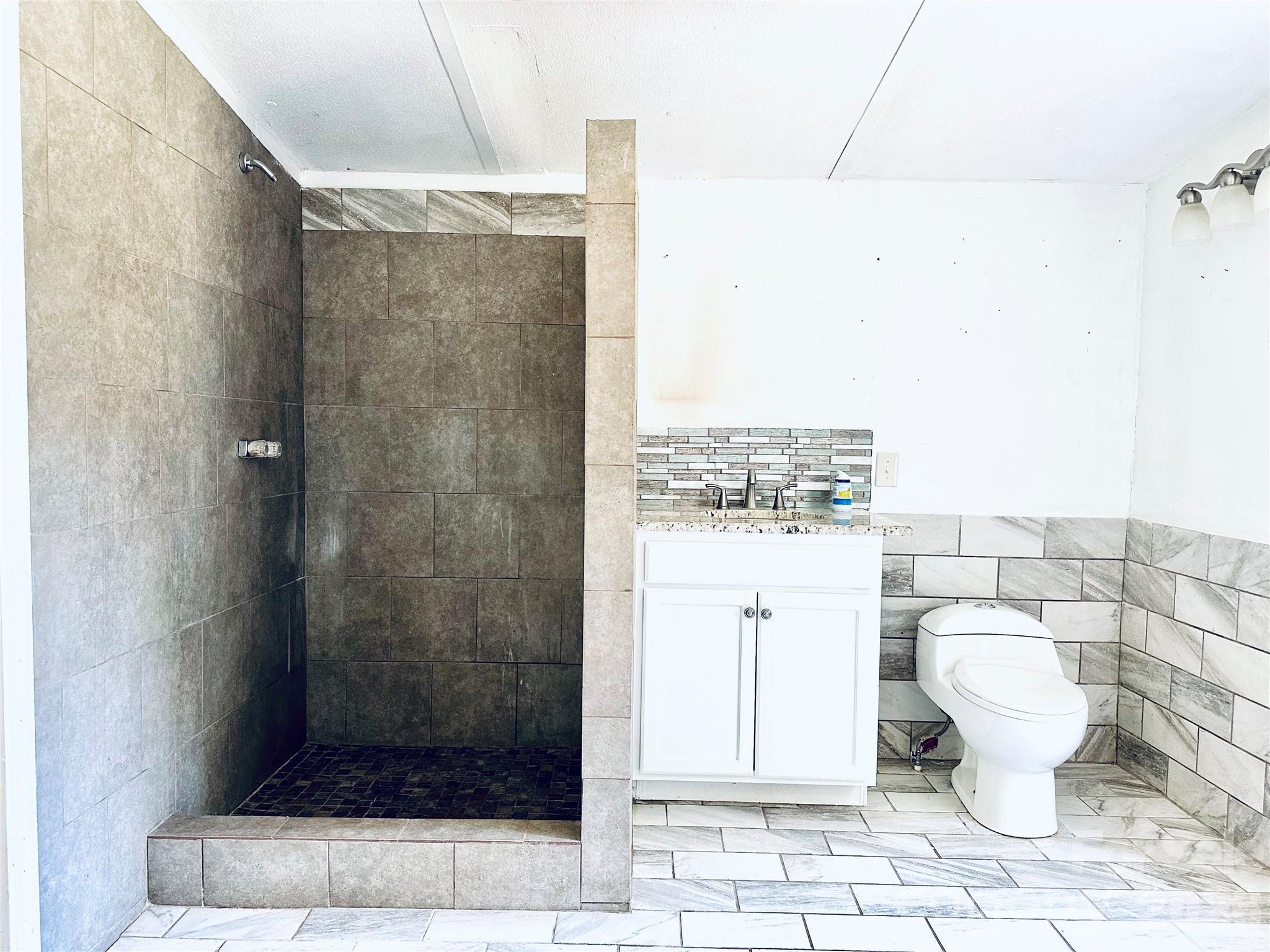 4191 Deerfield Drive Property Photo 5
